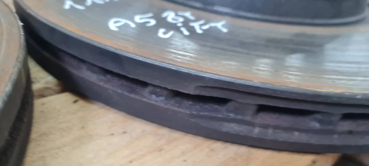 Disque de frein avant Brembo 314mm Audi A5 image 7