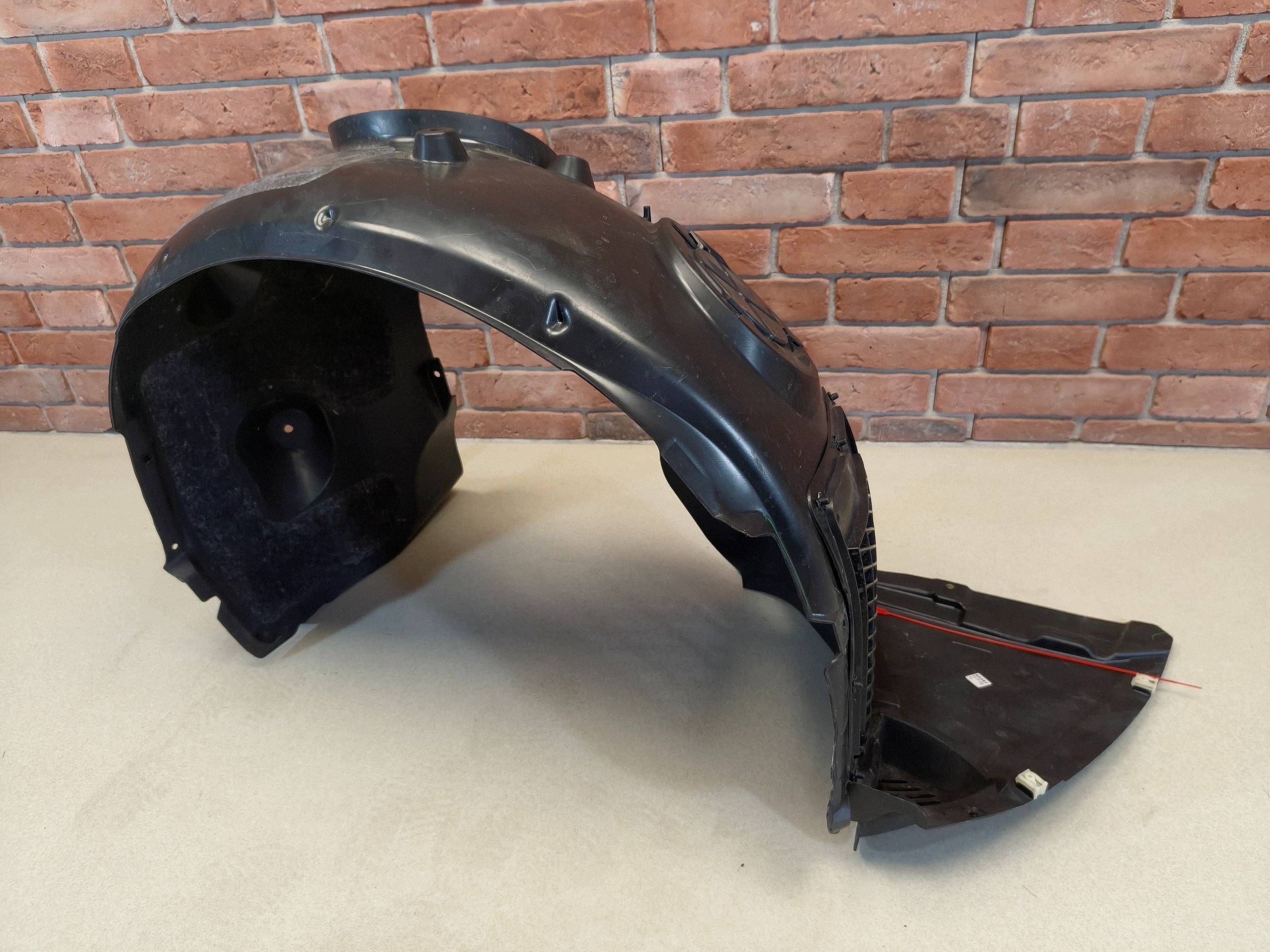 Radkasten vorne rechts Mini Clubman F54 LCI JCW image 9