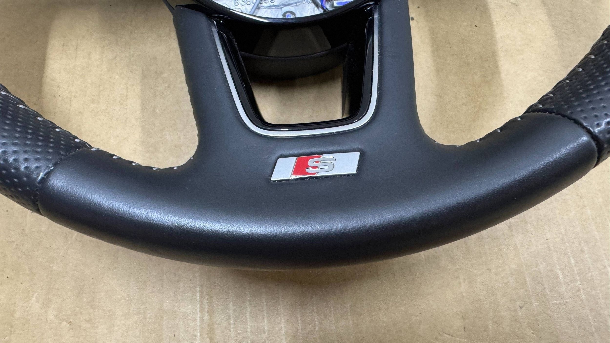 Nahkaratti S-LINE Audi A1 82A 2018-2024 82A419091E image 7