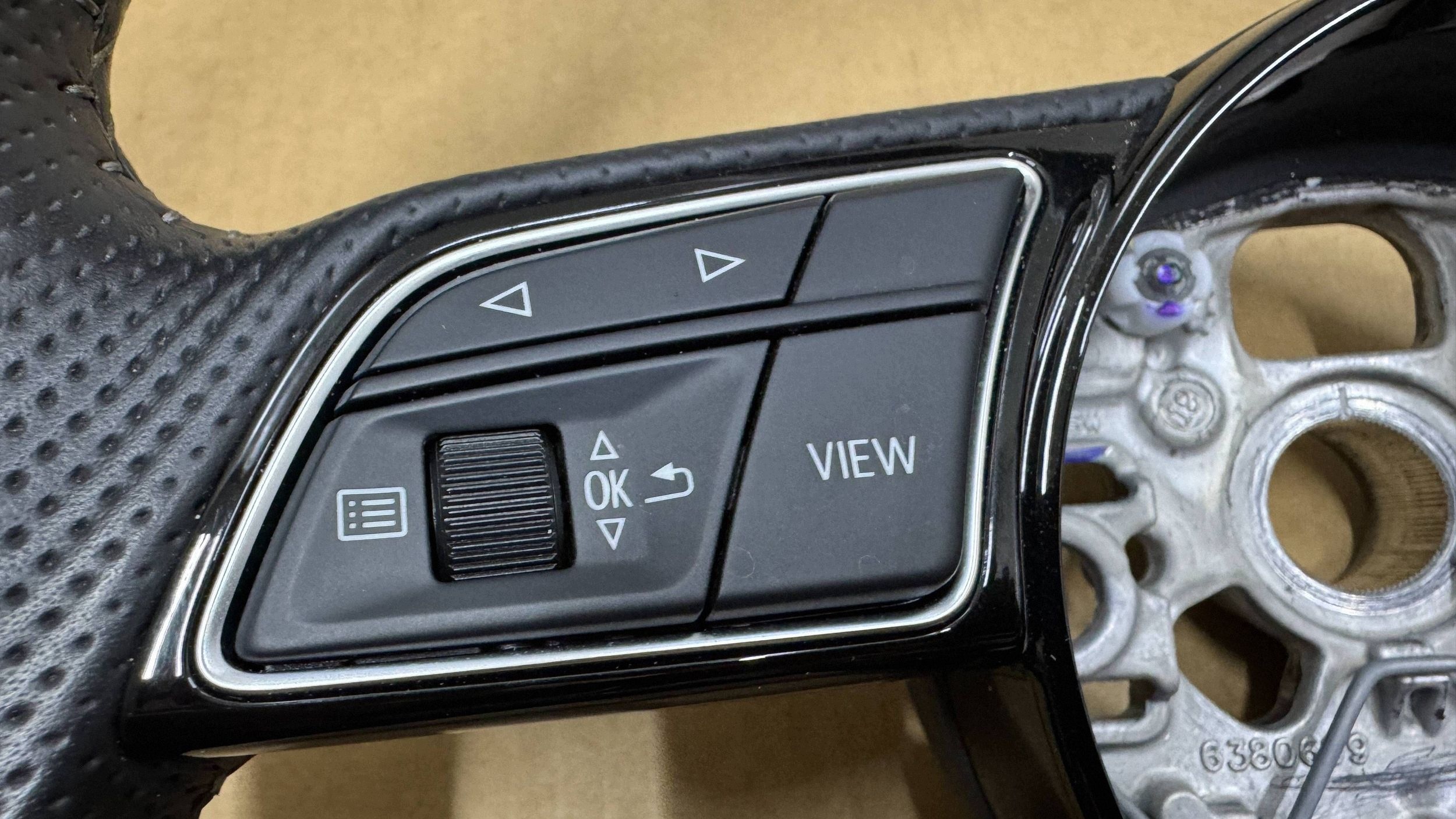 Nahkaratti S-LINE Audi A1 82A 2018-2024 82A419091E image 8