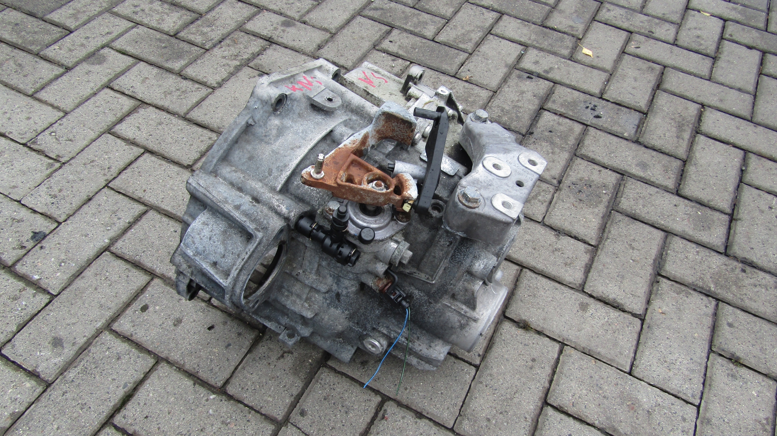 Vaihteisto SEAT VW Skoda KNS Käytetty