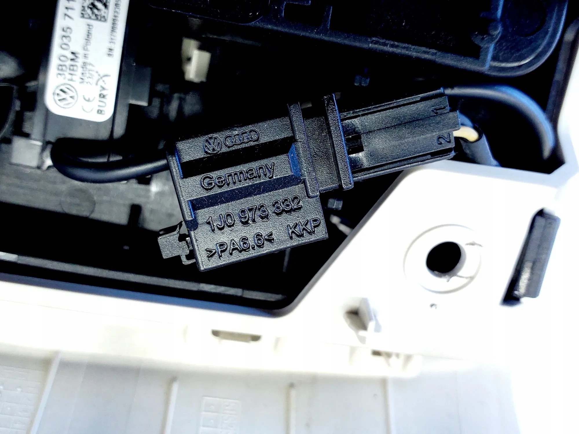 Luz Interna do Cabine VW 5G0867591C Usada image 9