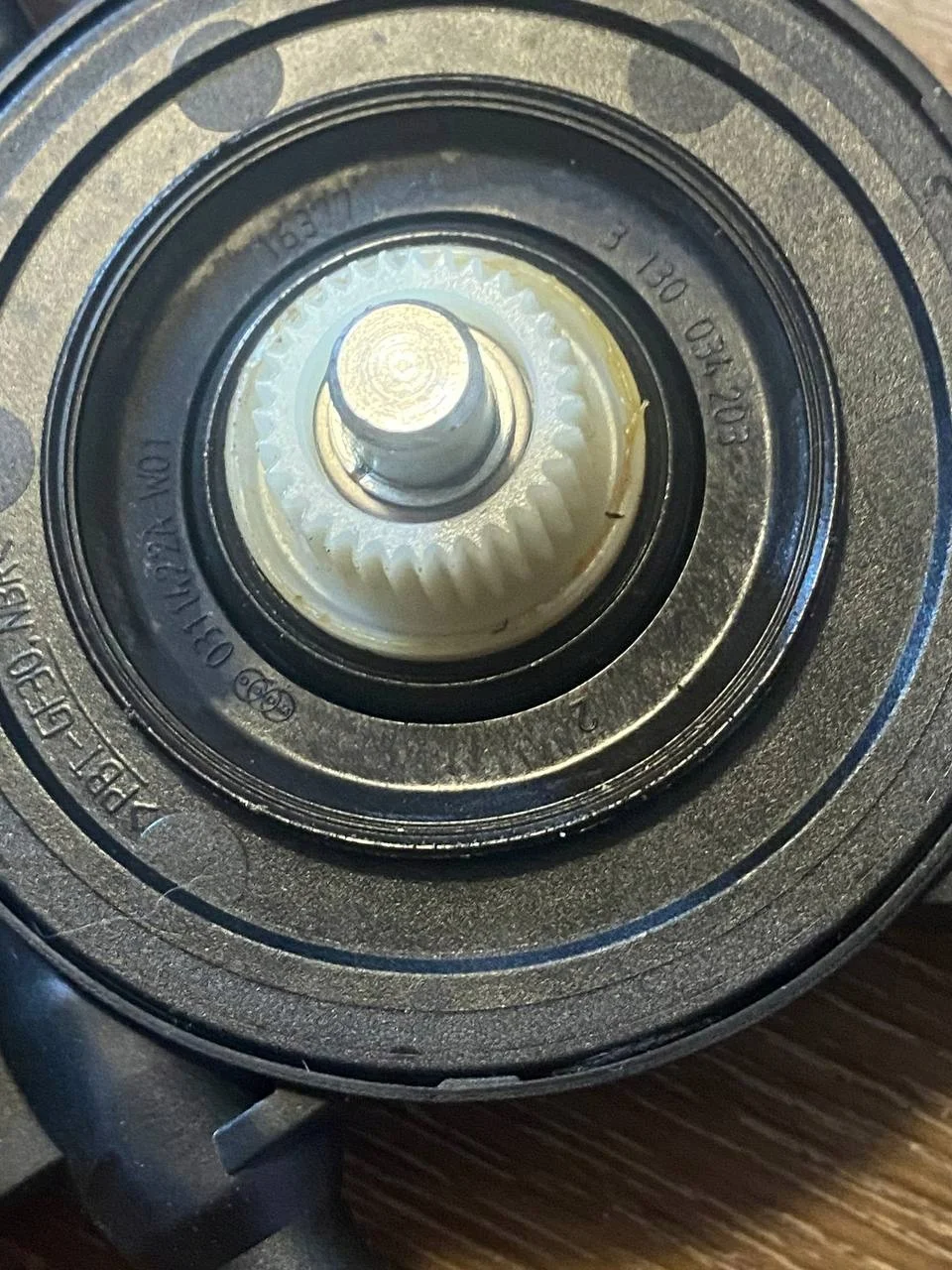 Fensterheber Motor Rechts Hinten VW Polo V image 3