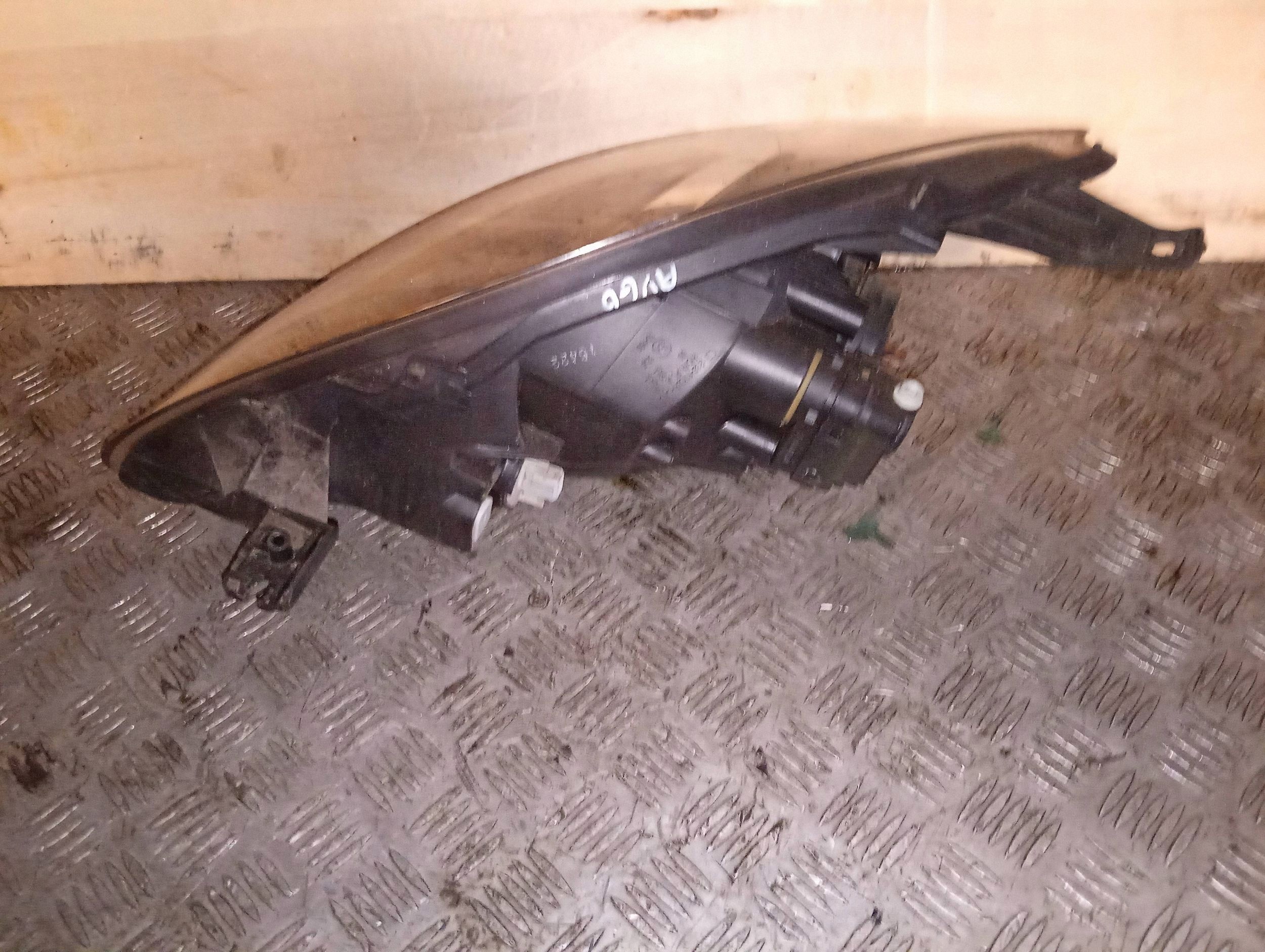 Used Right Headlight Toyota Aygo AB40 81150-0H070