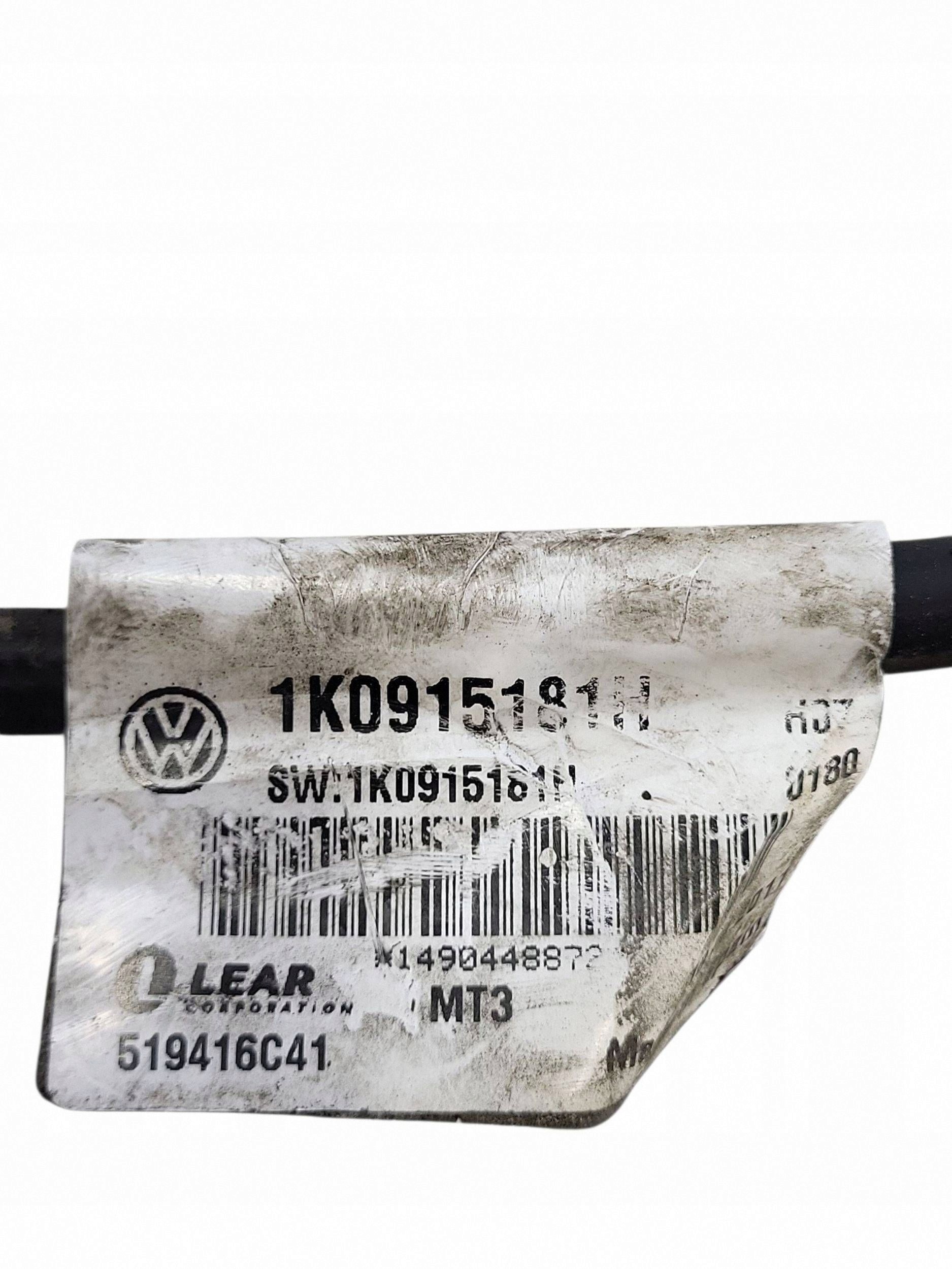Borne négative Skoda OE 1K0915181H image 4