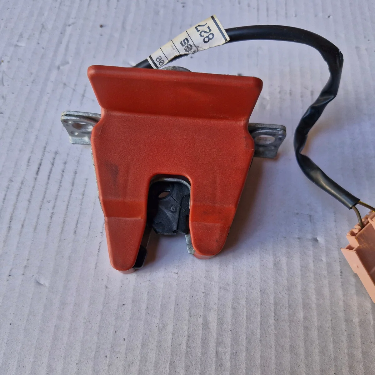 VW Fox Trunk Latch Lock Rear Used 5Z6827505