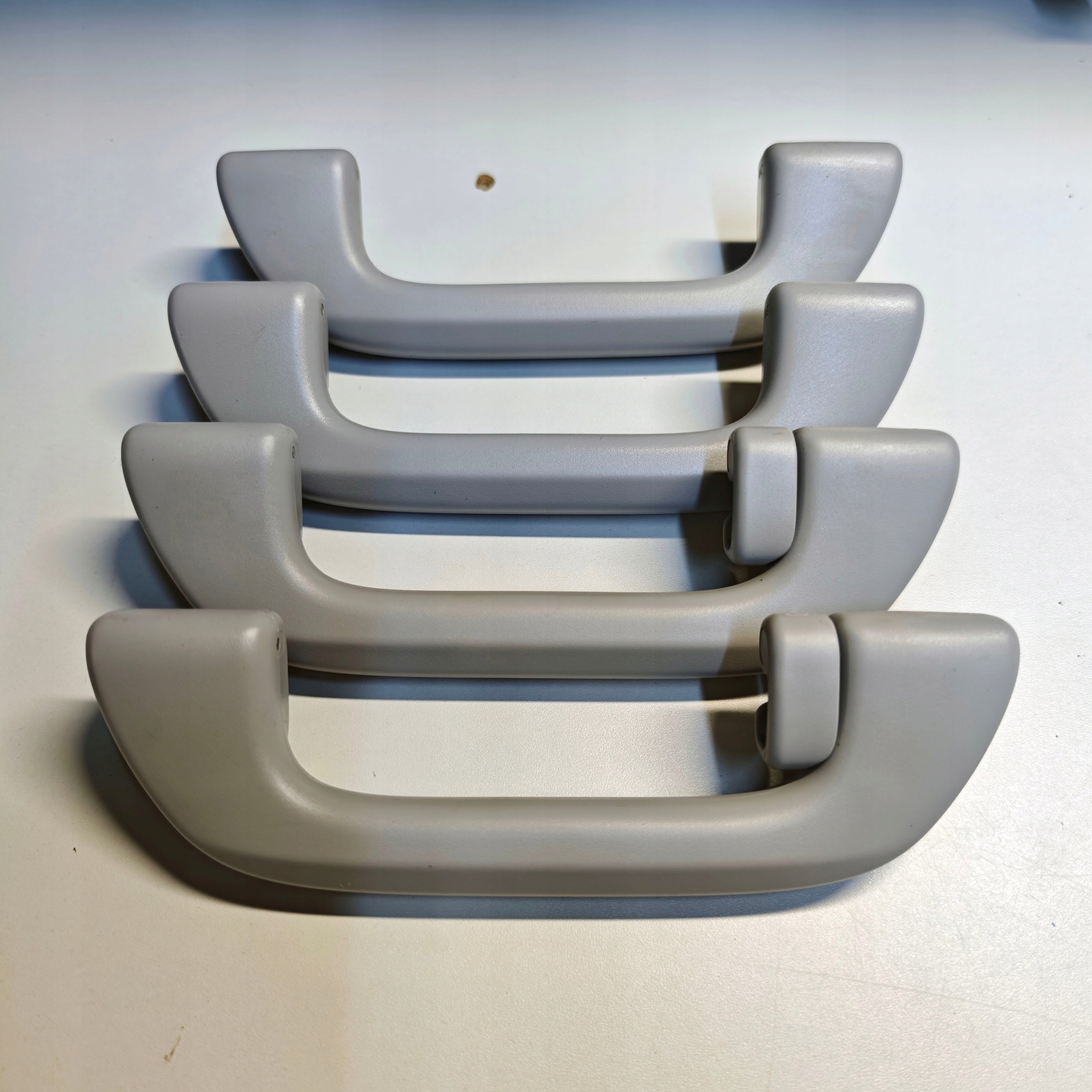 Honda CR-V III peitekiinnikkeet, 4 kpl