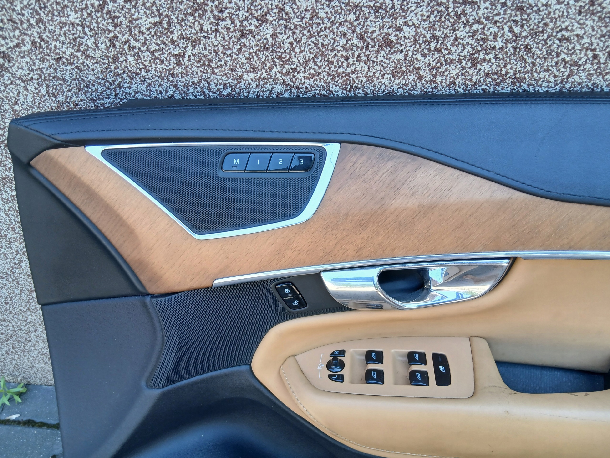 Volvo XC90 II Höger framdörr 31393114 image 3