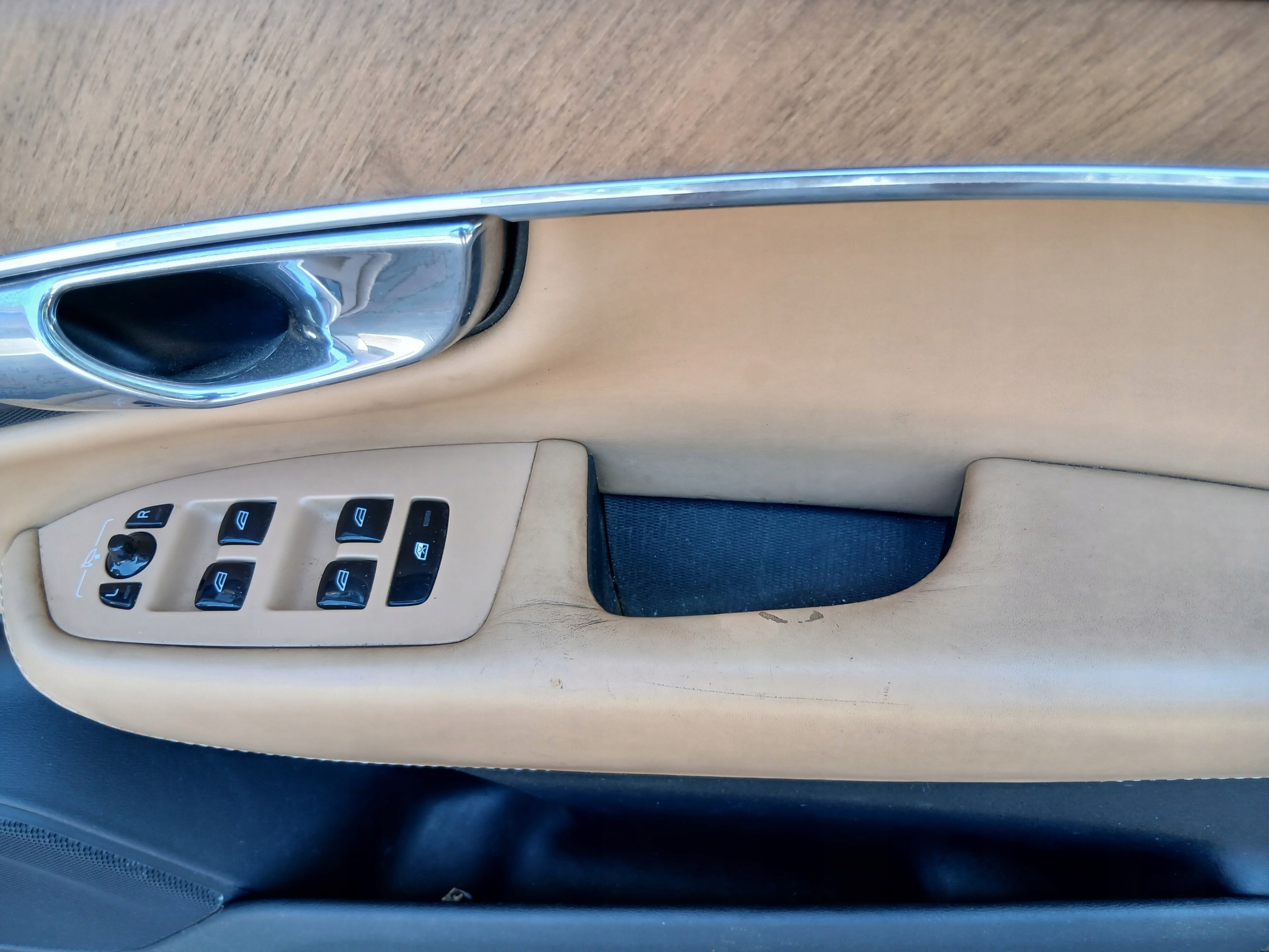 Volvo XC90 II Höger framdörr 31393114 image 4