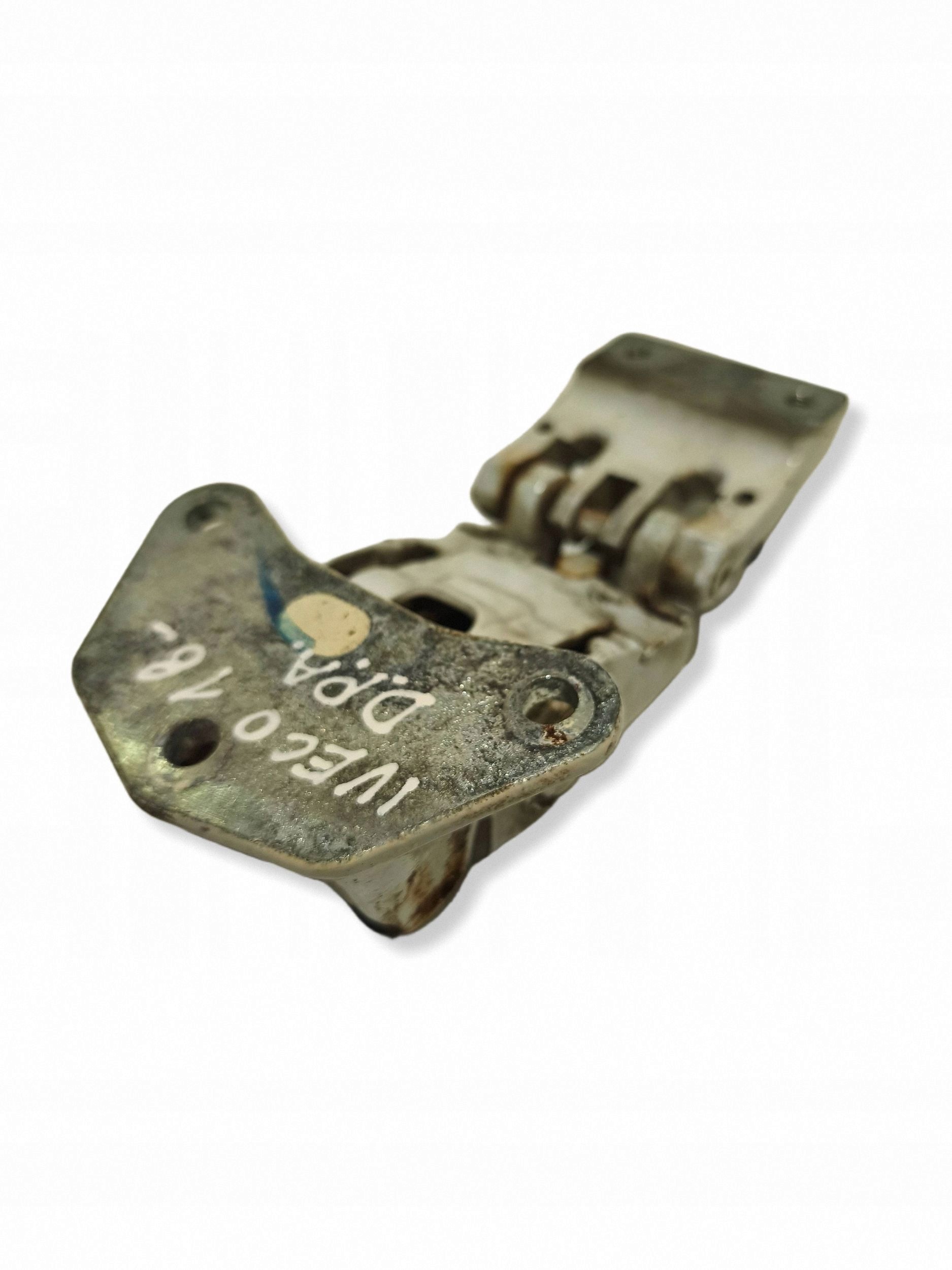 IVECO DAILY HINGE VLO32646 USED image 8