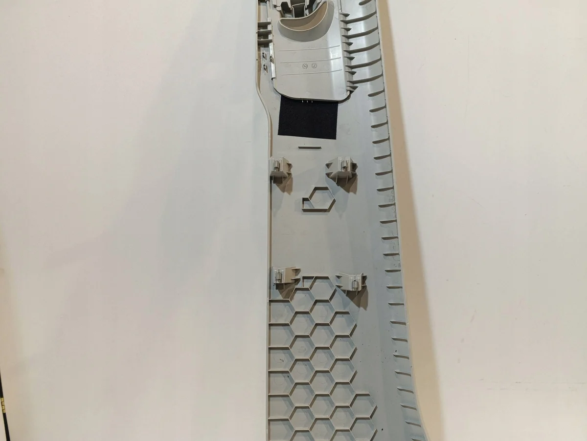 MAN TGE 1GEN 7C0867244BE Cache montant B image 7