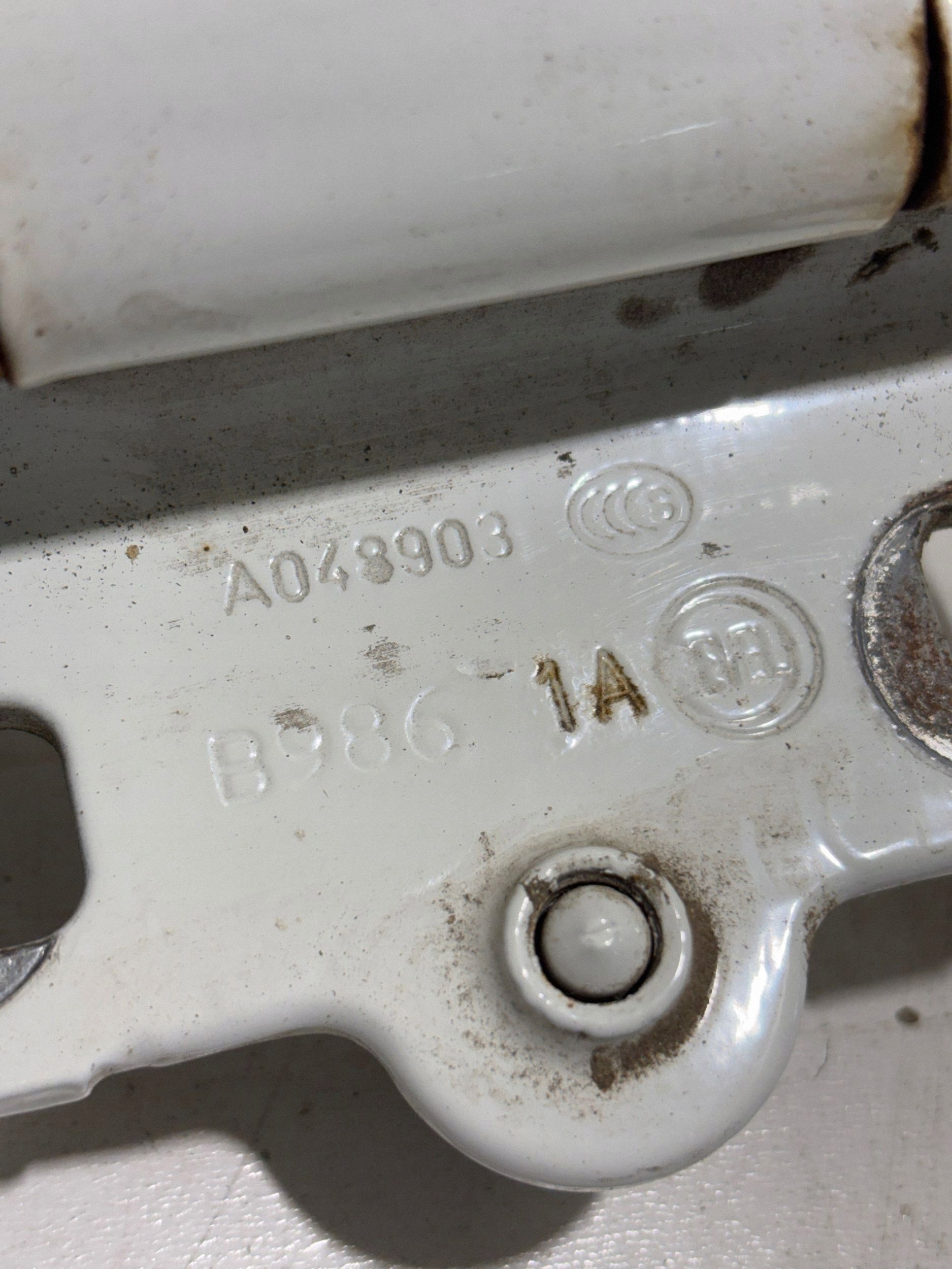 Peugeot Boxer Lower Rear Hinge Right 07890 image 5