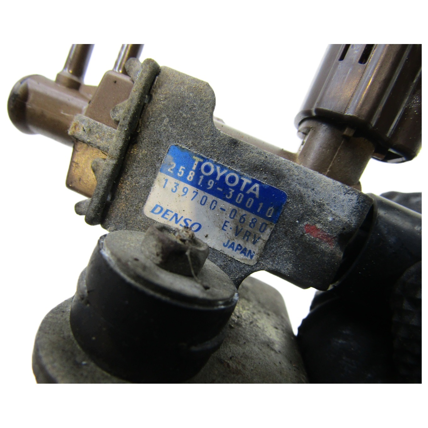 Électrovanne Toyota Land Cruiser J120 3.0 D4D image 3