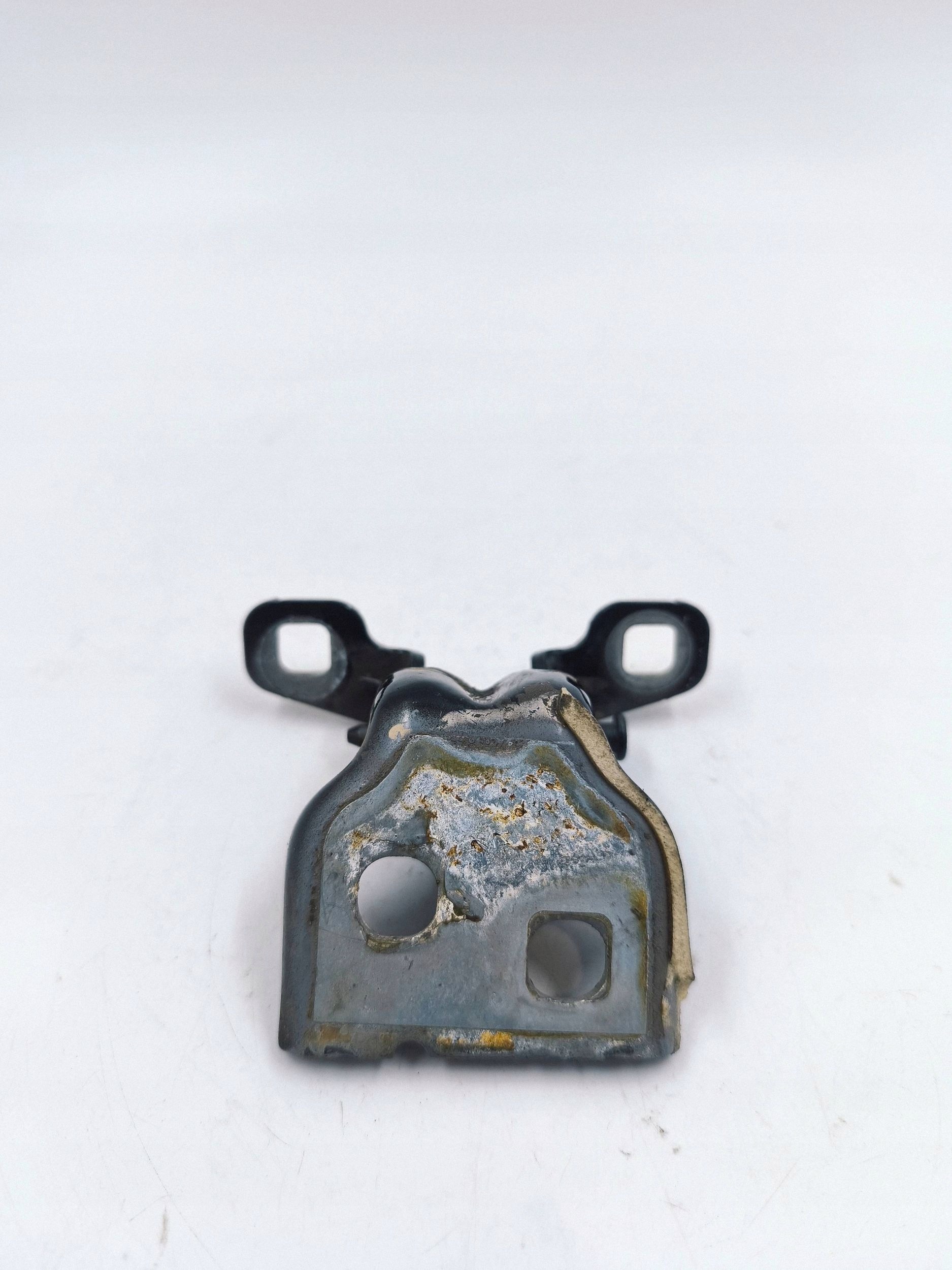 Dacia Sandero II Front Upper Hinge Left Used image 5