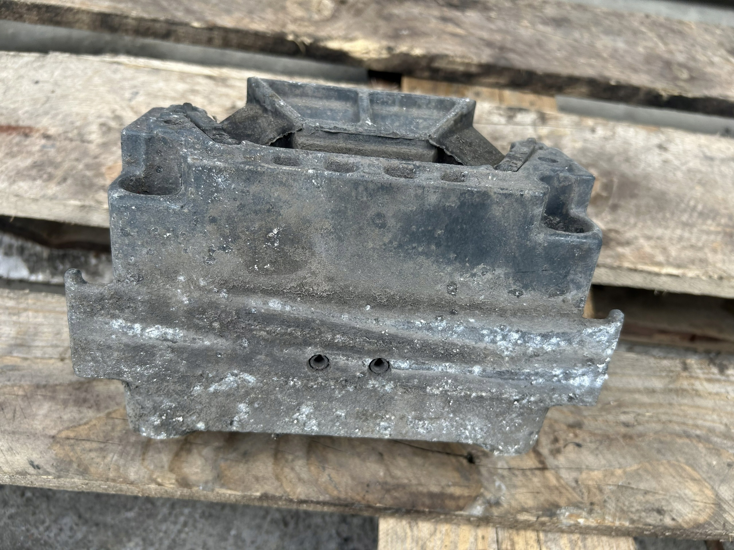 Motorlager hinten Mercedes Actros MP4 A9612416413 A9612412413 image 3