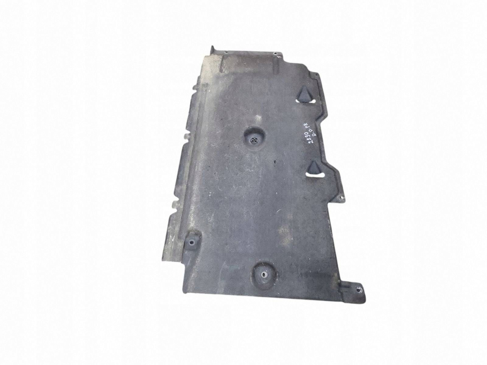 Volvo V40 Sidopanel Underrede Höger JUT254312 image 3