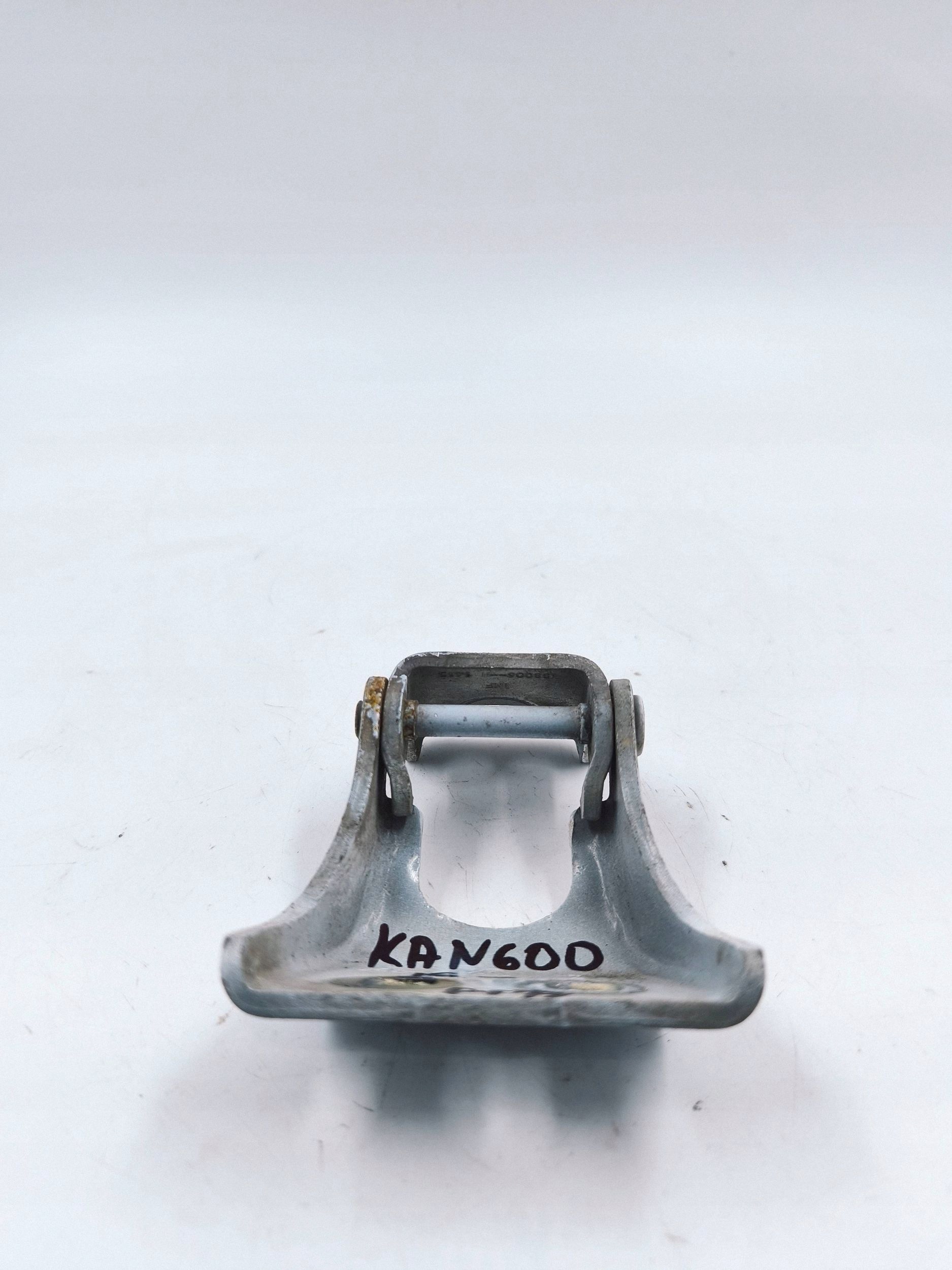 Renault Kangoo II Lower Hinge - Right Front image 5