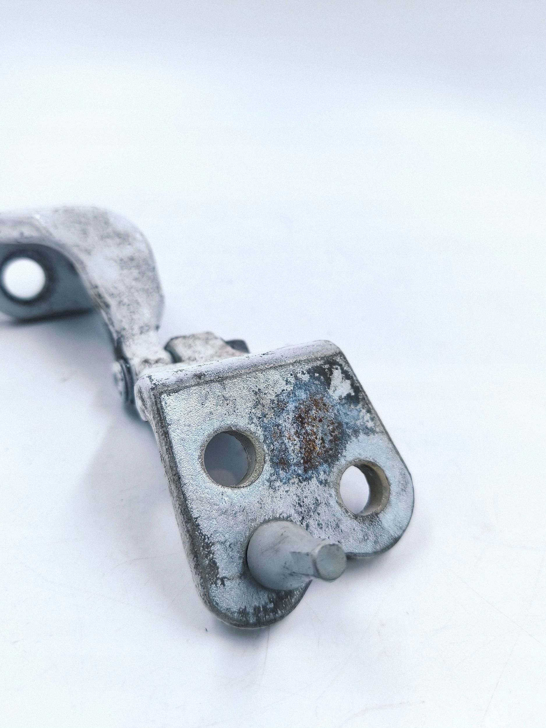 Ford Transit Custom Front Hinge VLO31345 image 5