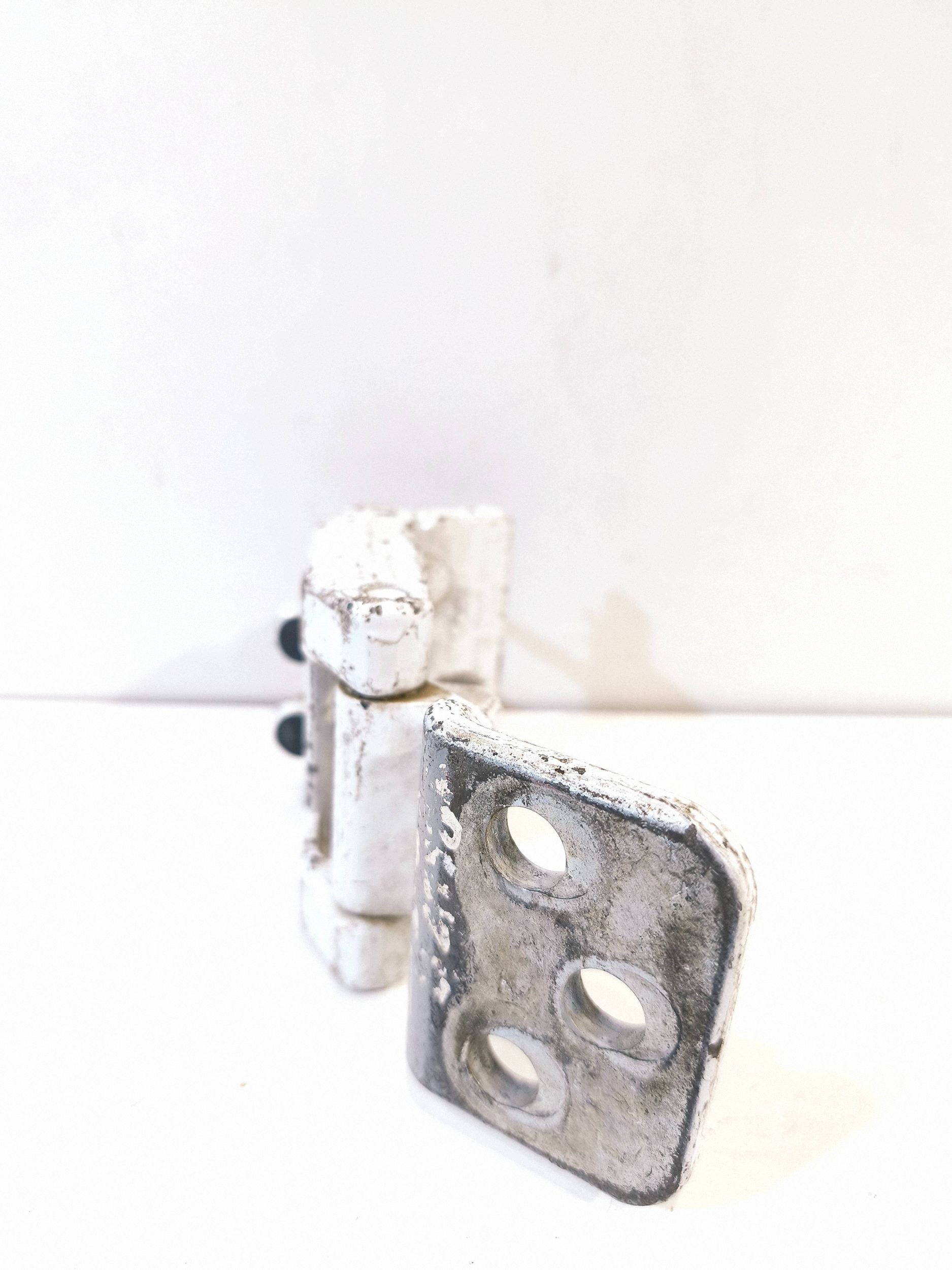 Cerniera Porta Posteriore Ford Transit VLO31322