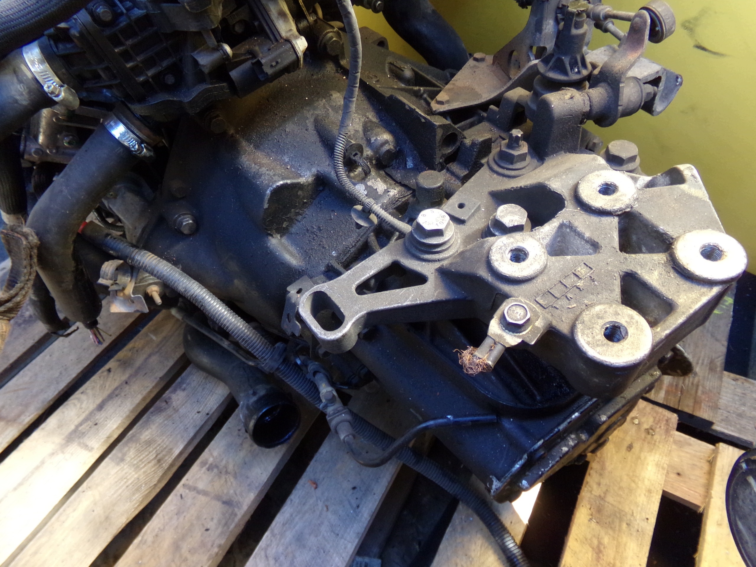 Vaihteisto Citroen Jumper Boxer 2.0 BlueHDi 130hv 6-vaihde 32SP52