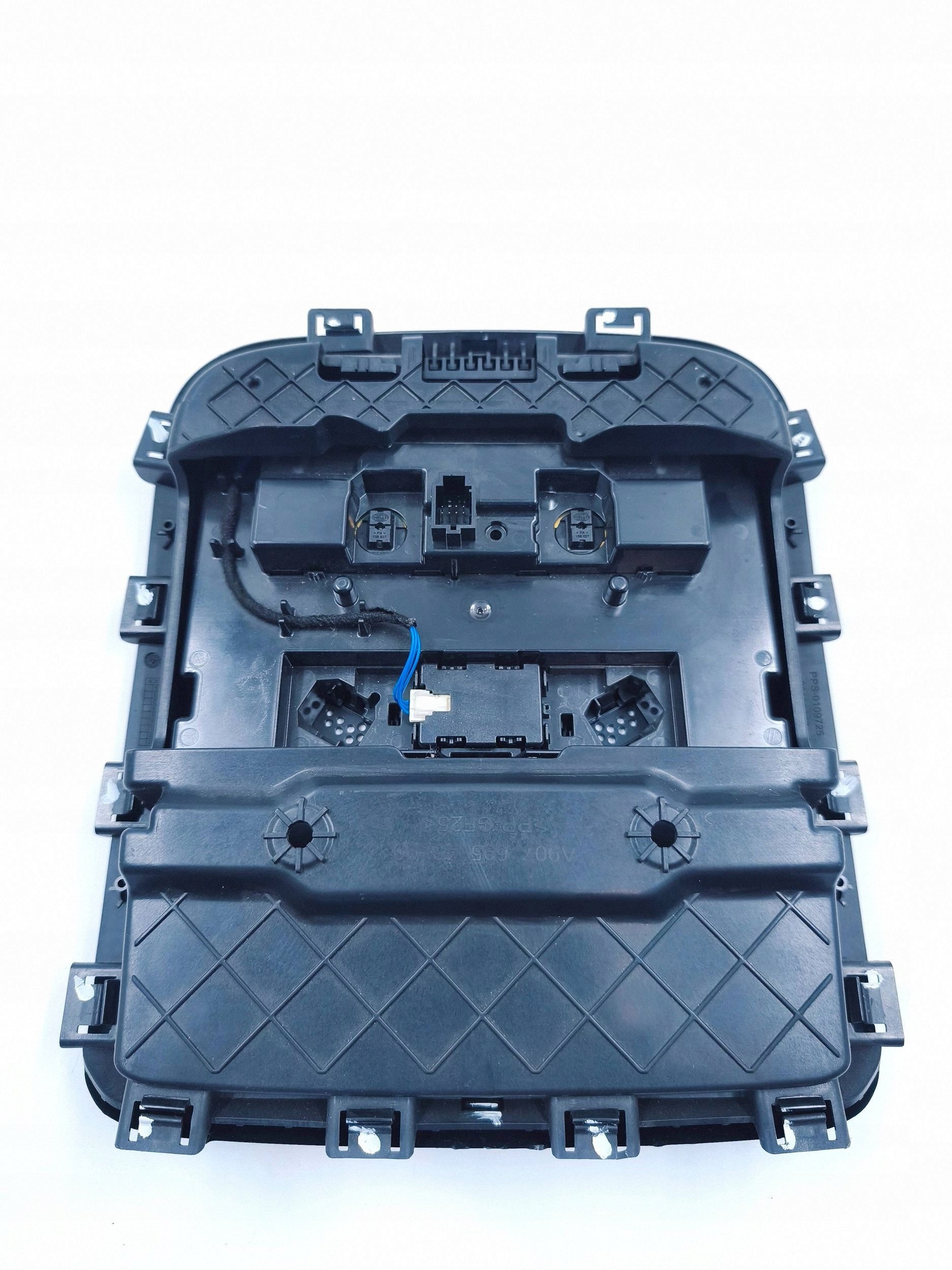 Iluminación interior MERCEDES-BENZ A9076954300 1.95L diésel 2023 image 8