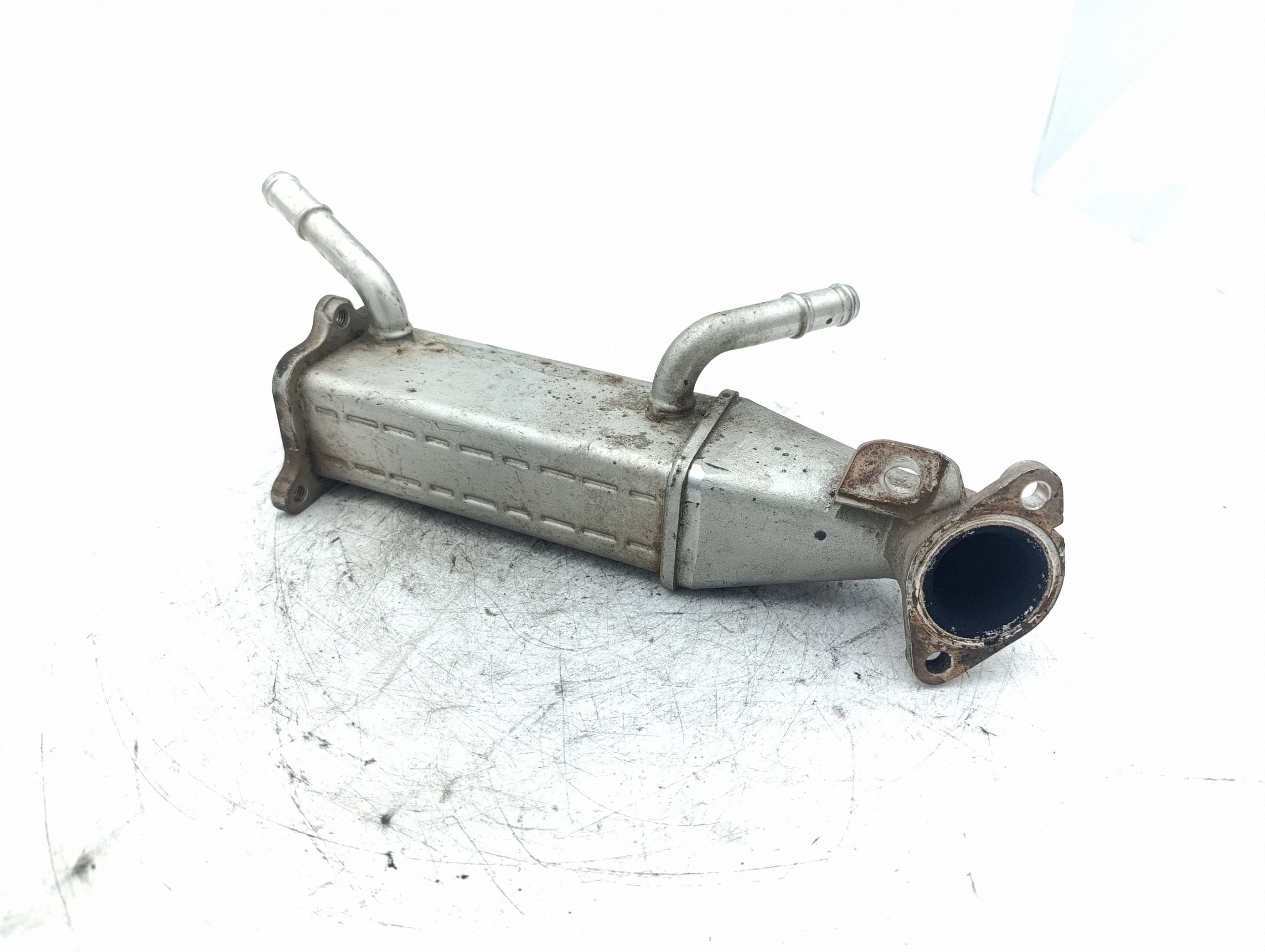Radiateur Ford BK2Q9F4-64BE occasion image 2