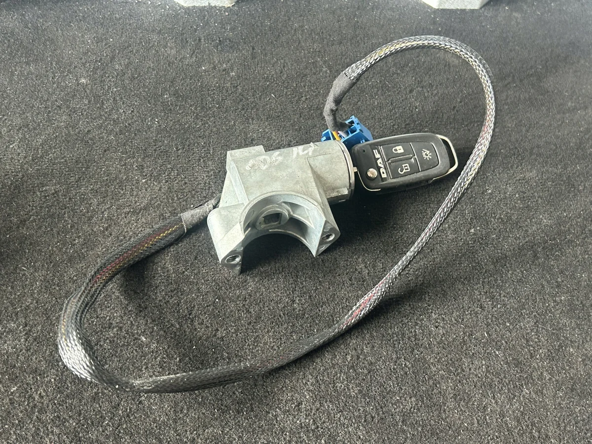 Contacteur à clé DAF XF 106 OEM 2001691