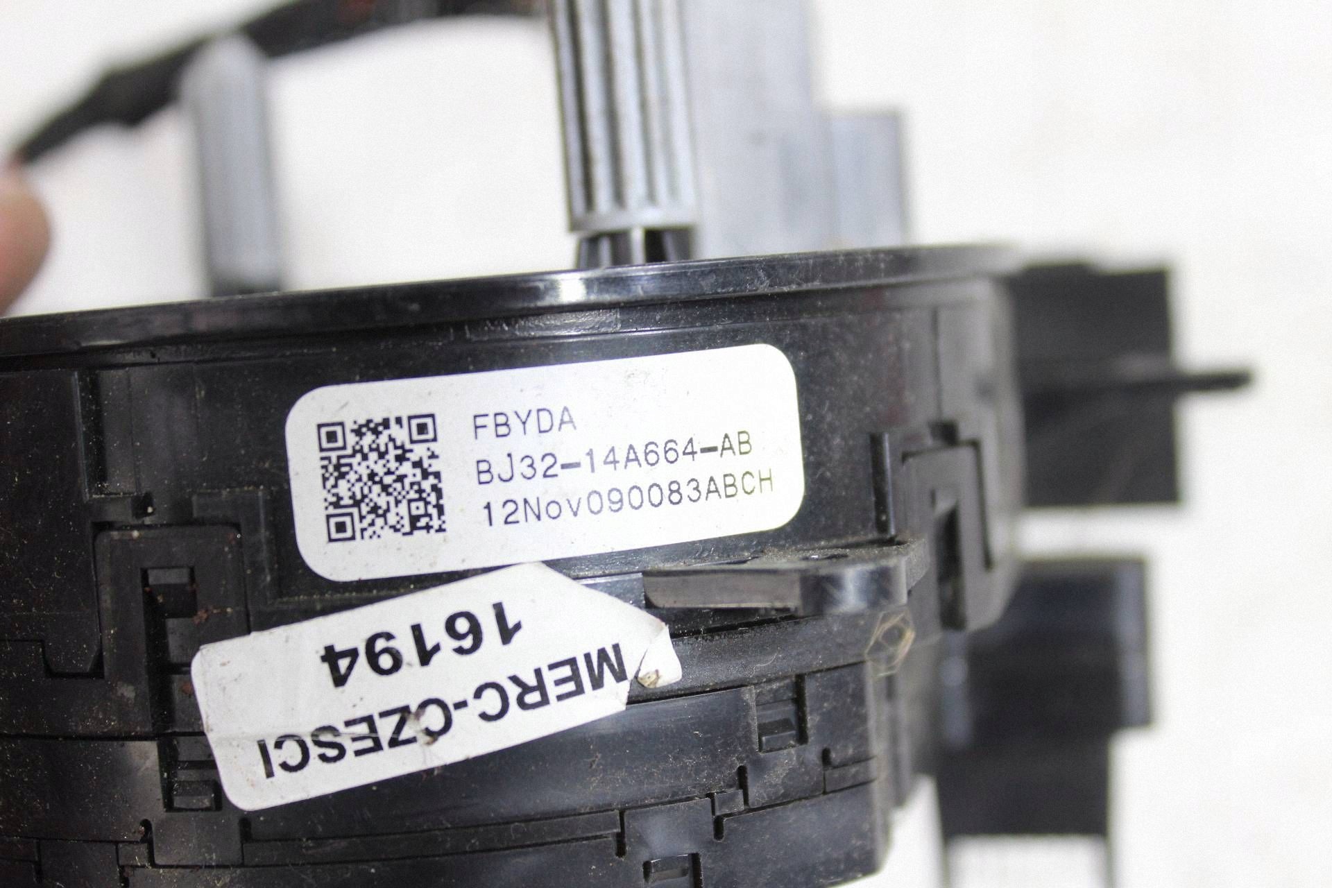 Land Rover Evoque I 2012 Slipring Airbag/SRS BJ3214A664AB image 3