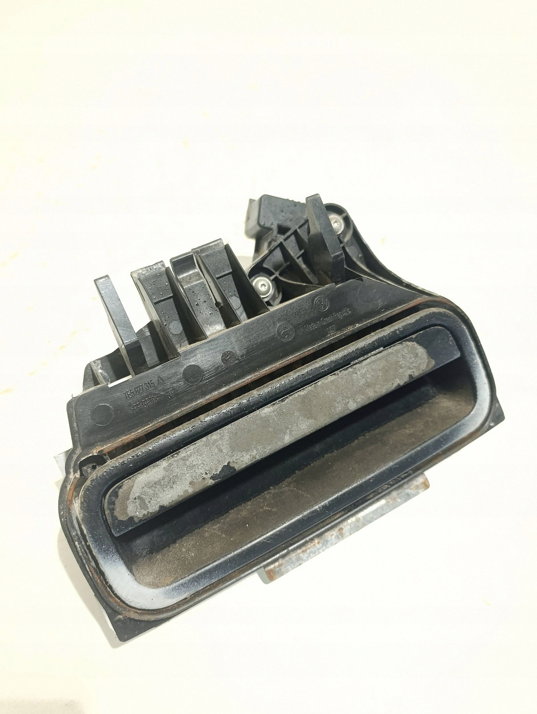 VW Caddy Griff Heckklappe 7E5827315A