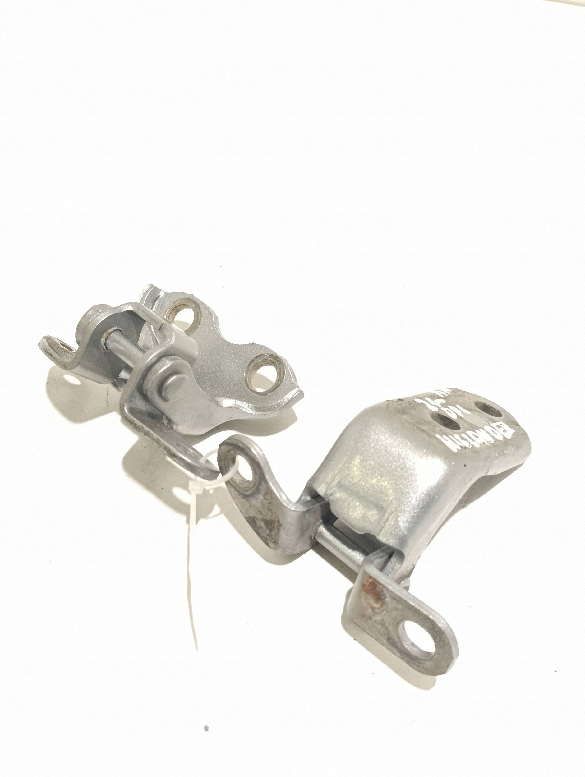 Toyota Highlander XU70 Lower Hinge VLO25645