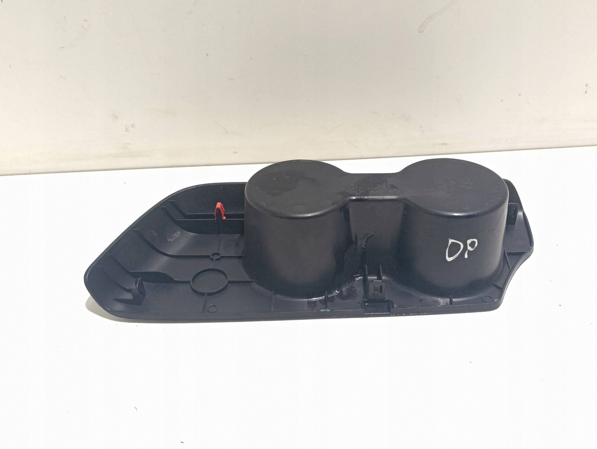 Toyota Highlander XU70 Cup Holder 647140E080 image 5
