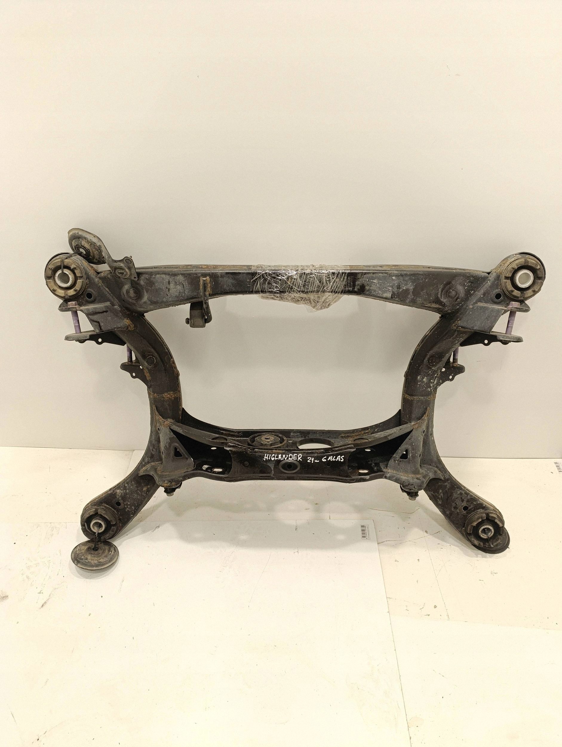 Hinterachs-Schlitten Toyota Highlander XU70 image 4