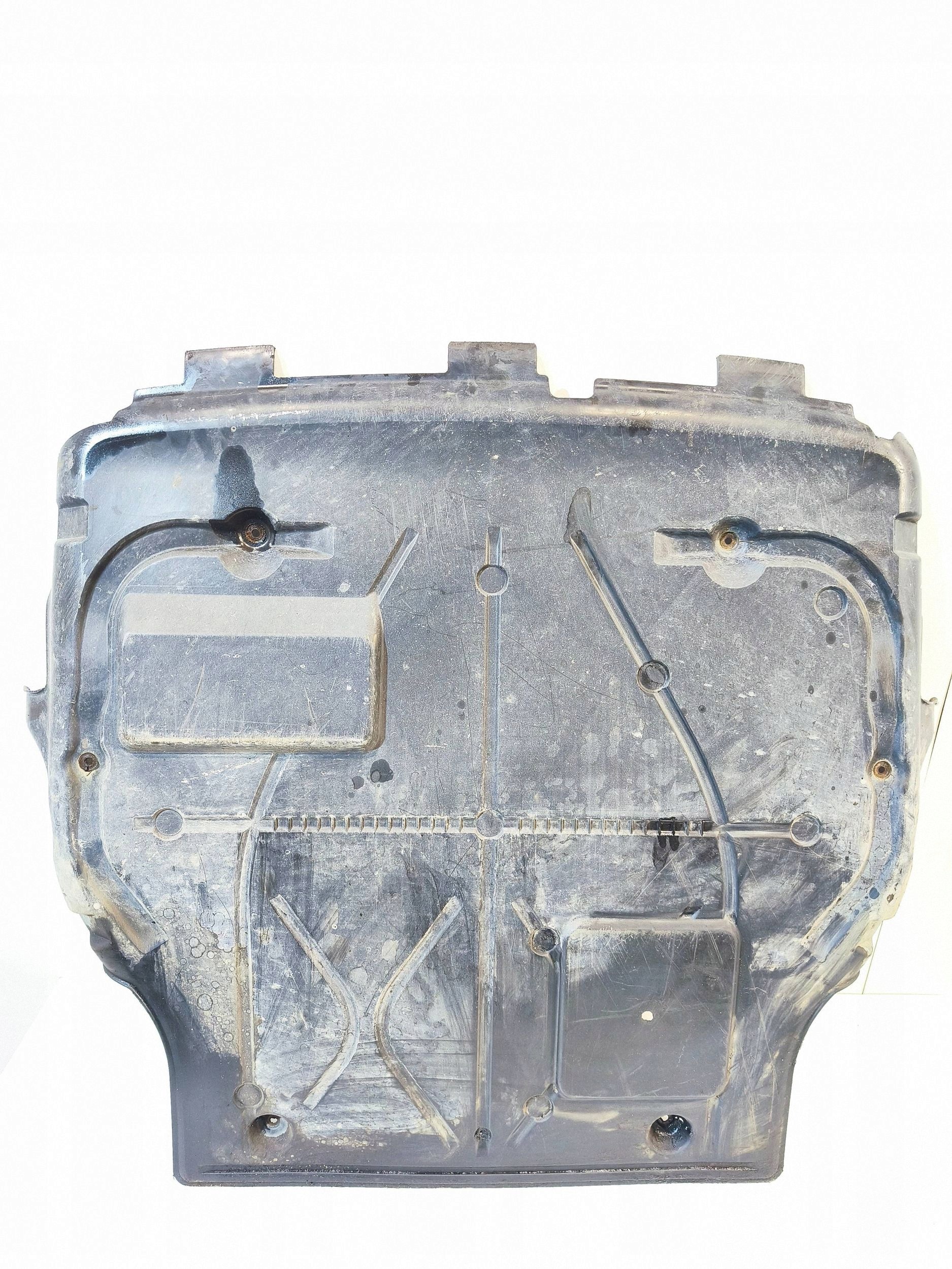 VLO25326 Proteção Motor VW Transporter T6 Usada image 2