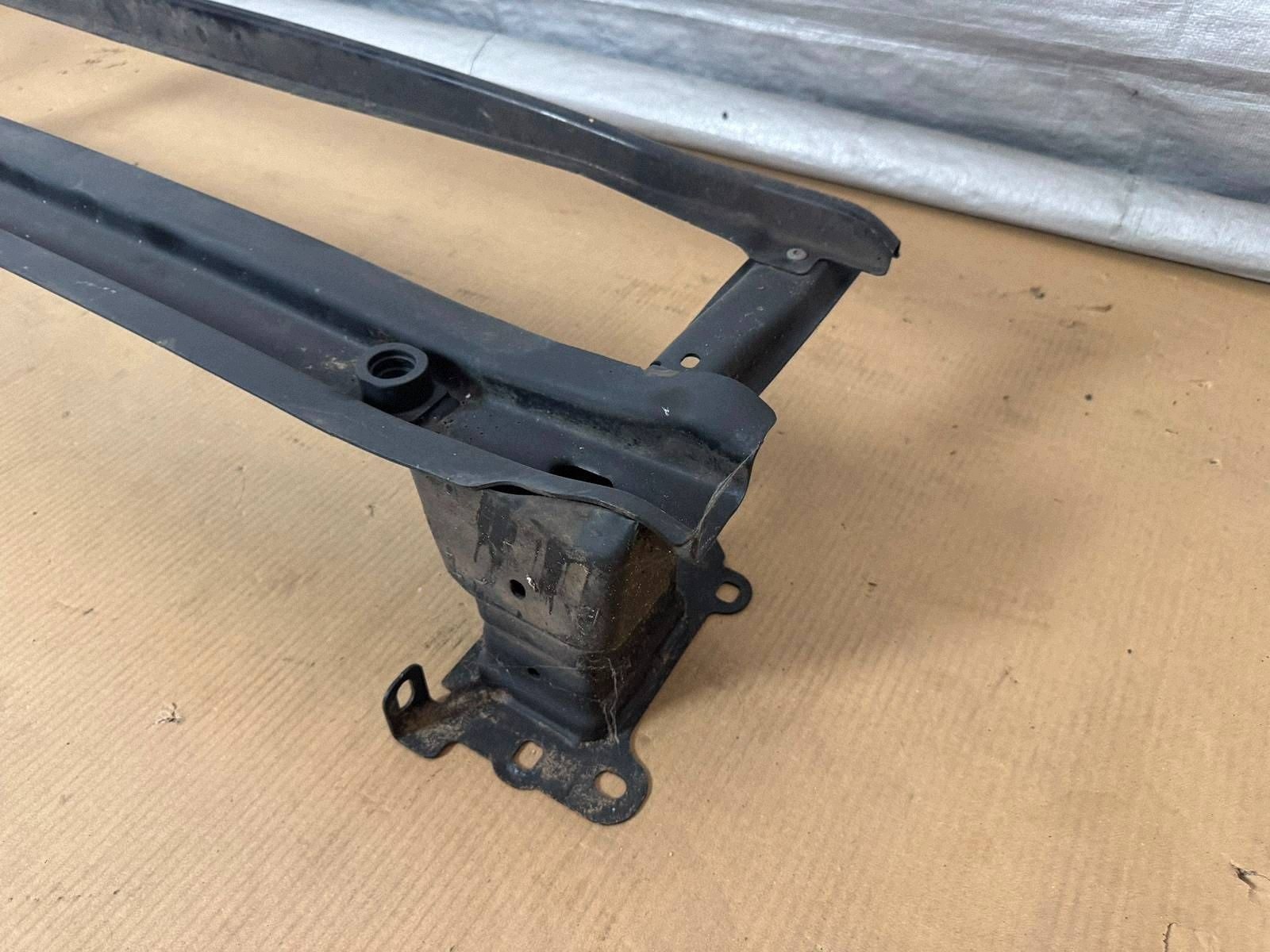 Förstärkning frontbalk VW UP 1S0807109D image 6