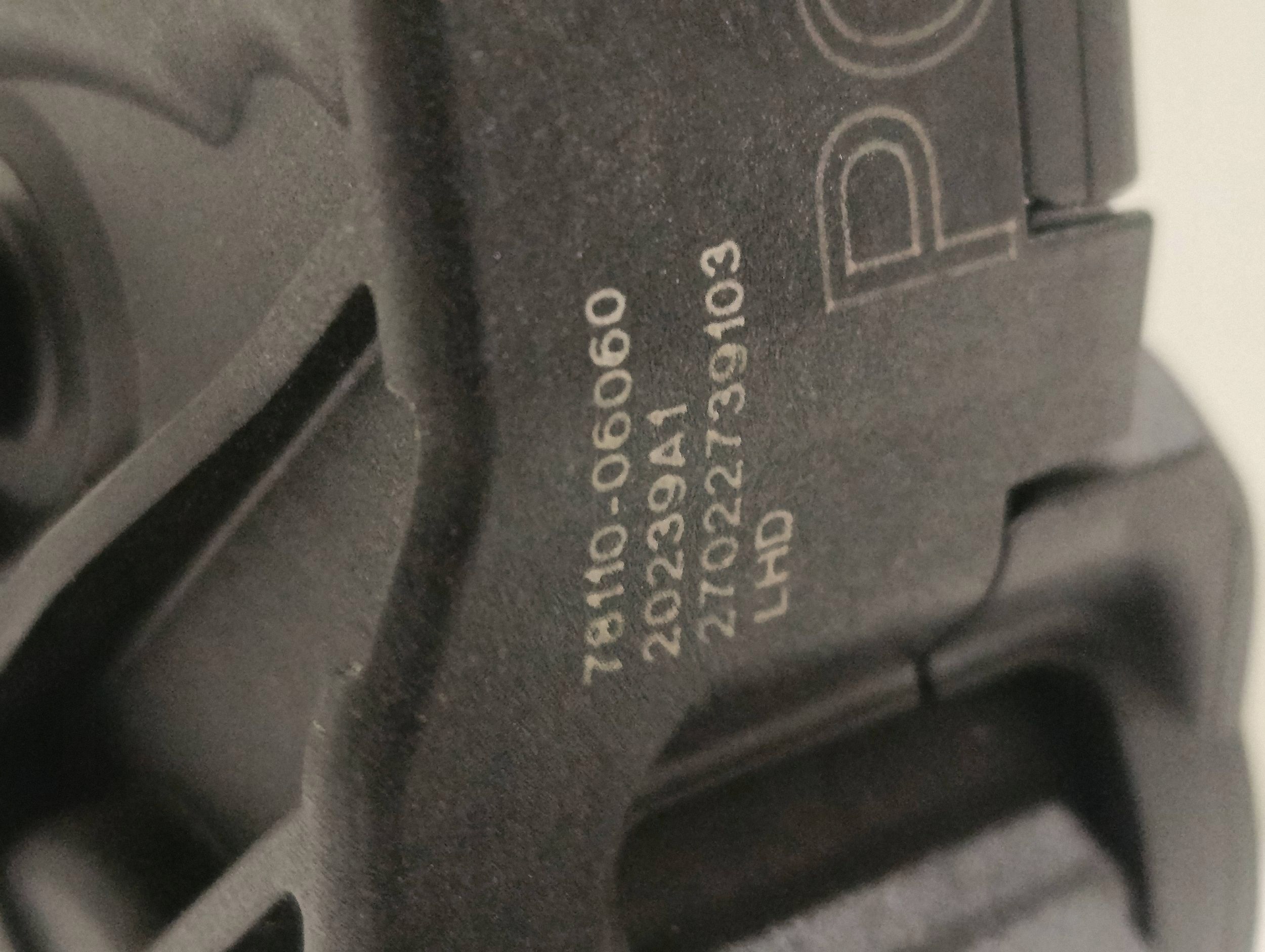 Pedale acceleratore Toyota 27022739103 usato image 9
