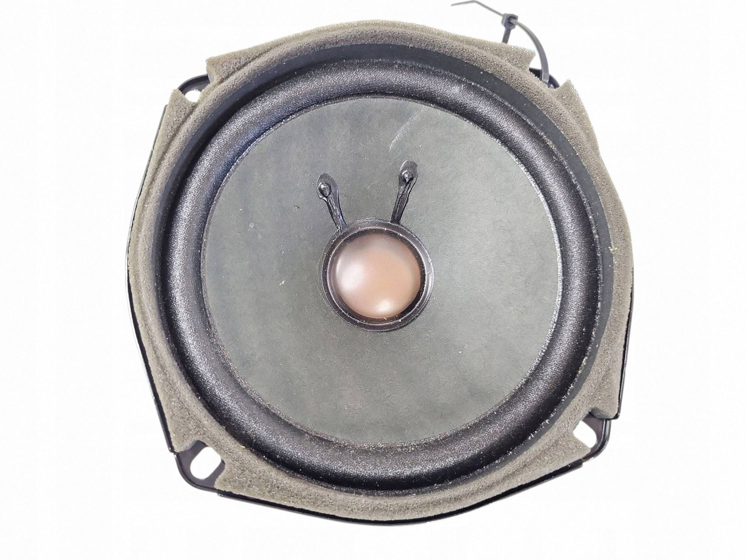 Linker achter speaker Cadillac CTS I 25660131 image 2