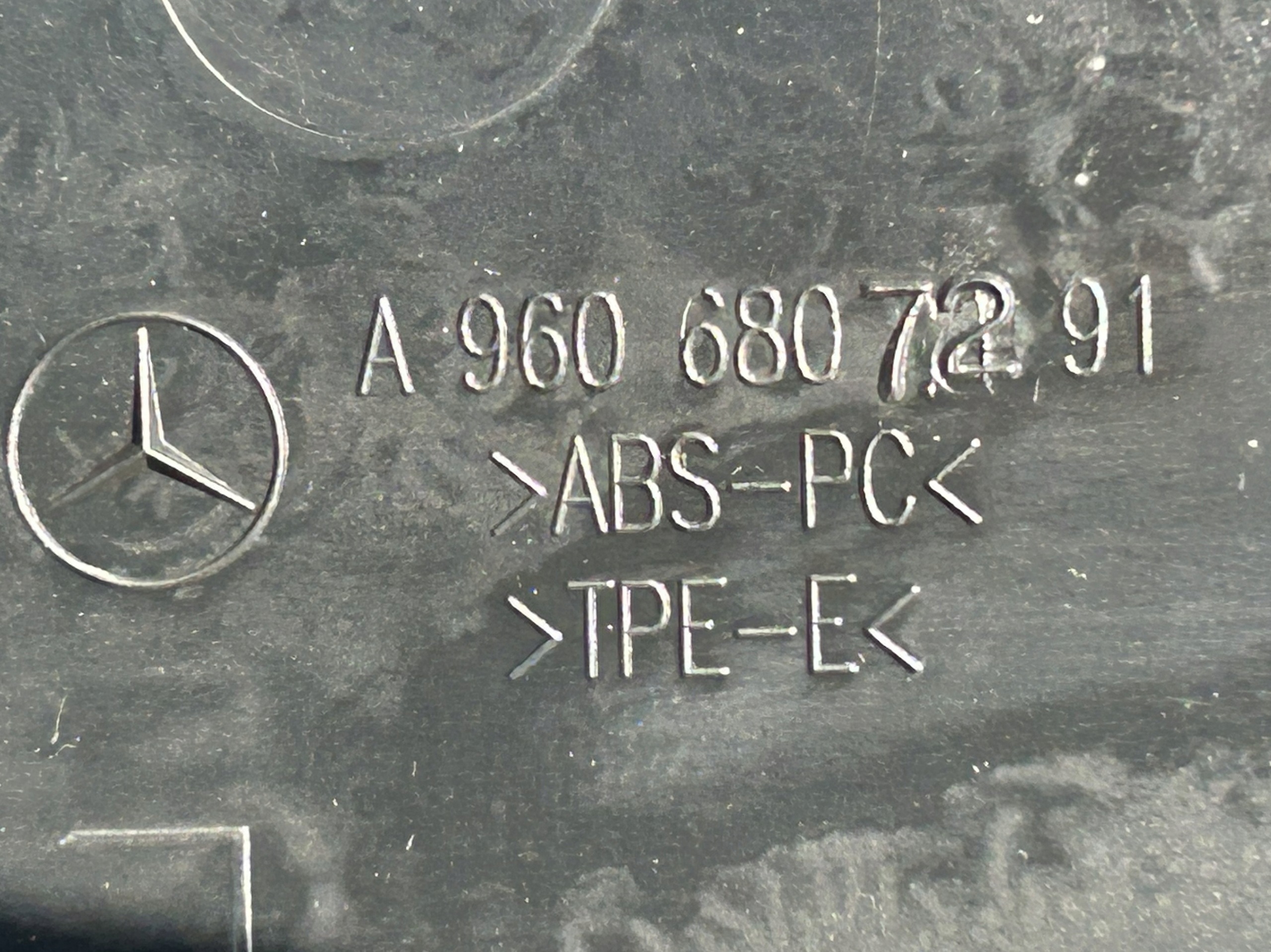 Cache tableau de bord Mercedes Actros MP5 A9606807291 image 3