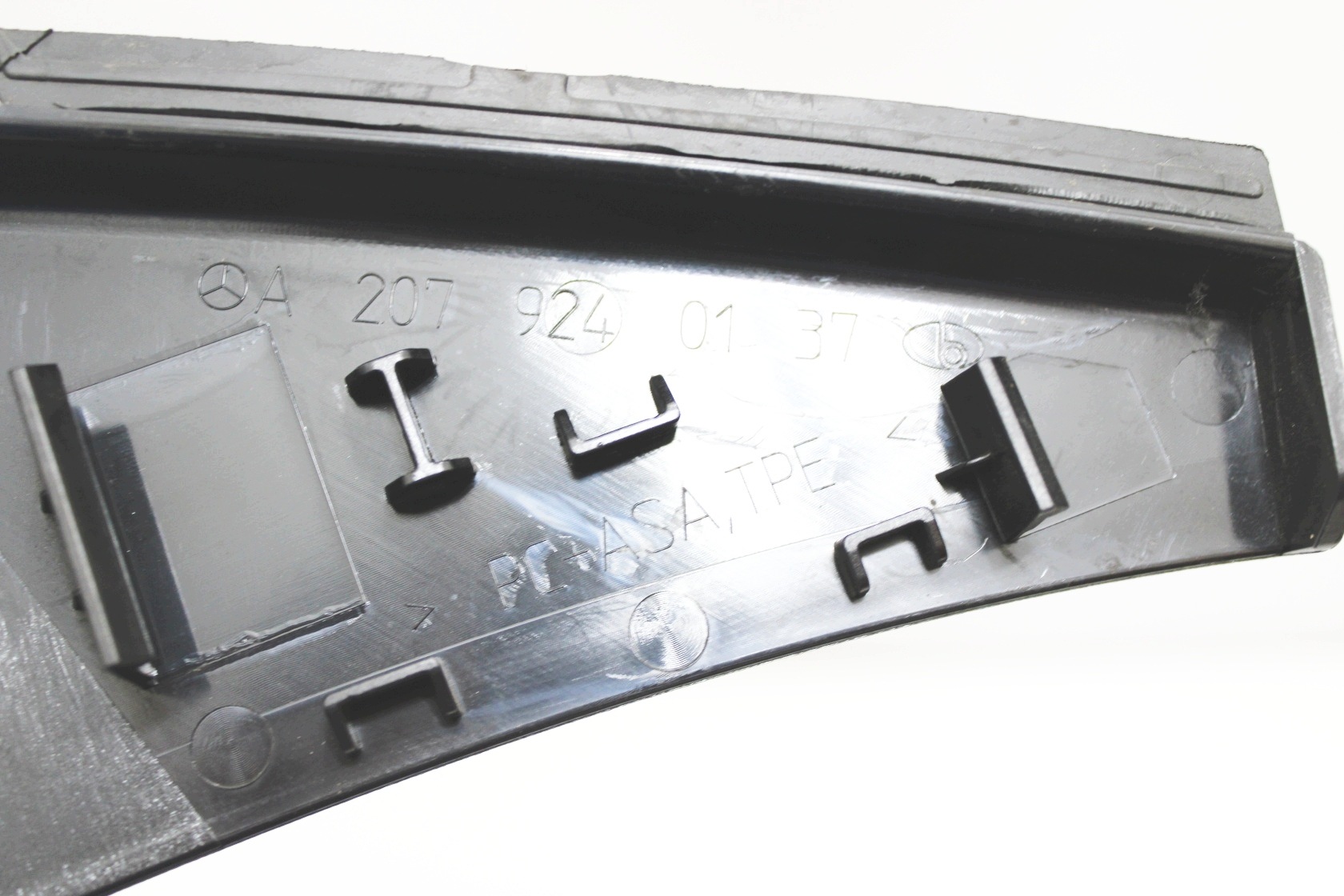 Abdeckung Mercedes W207 C207 A2079240137 image 4