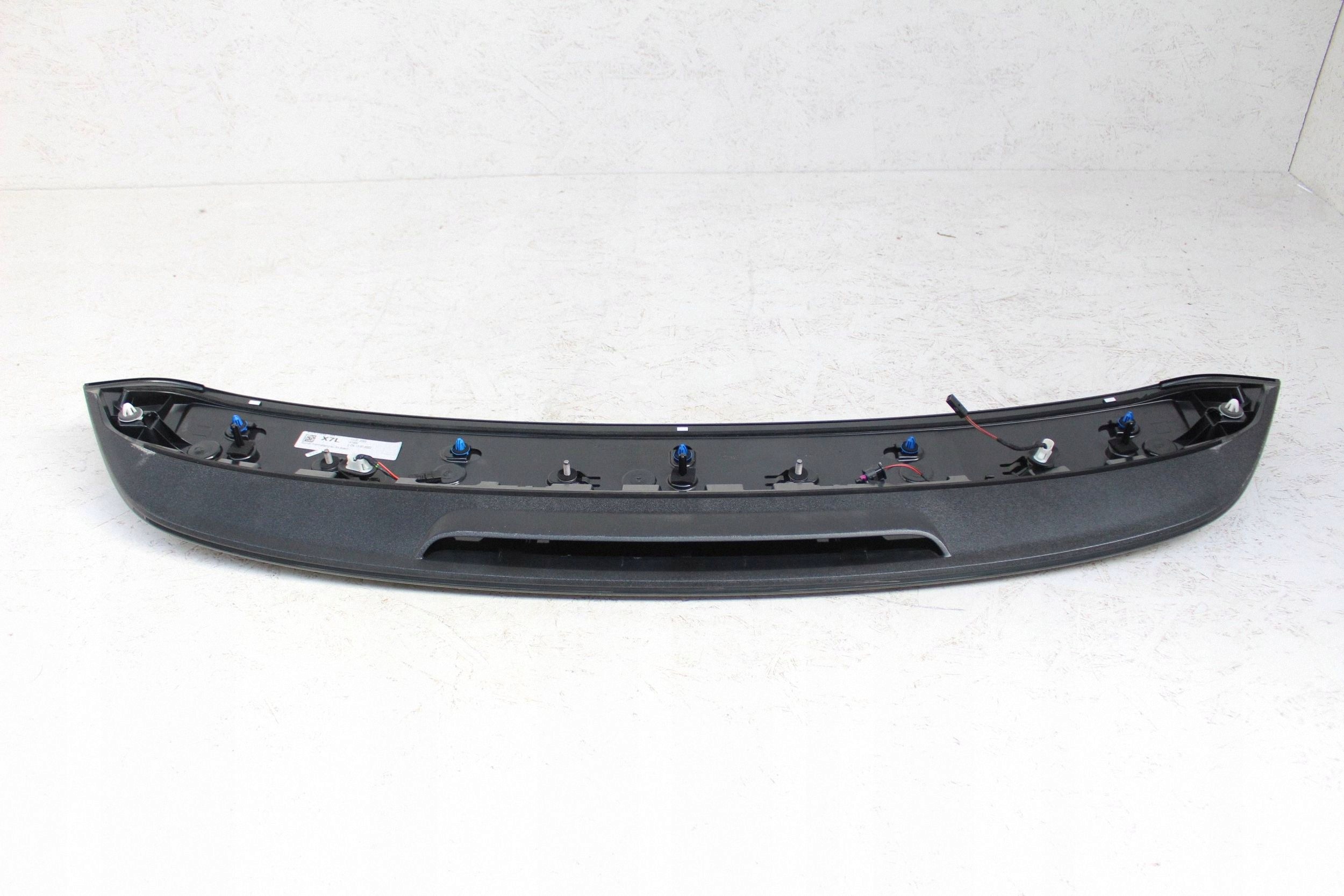 Spoiler coffre Audi A4 B9 8W9827933 S-Line image 6