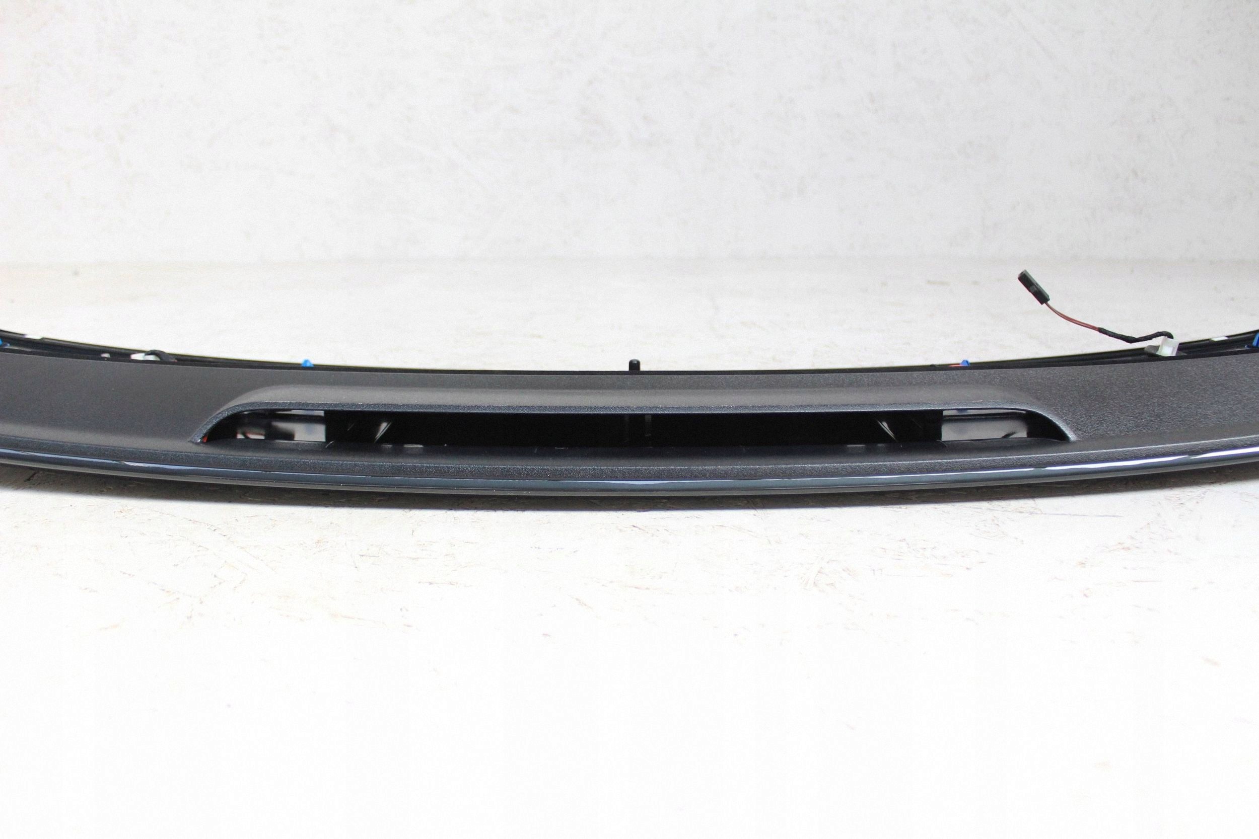 Spoiler coffre Audi A4 B9 8W9827933 S-Line image 7