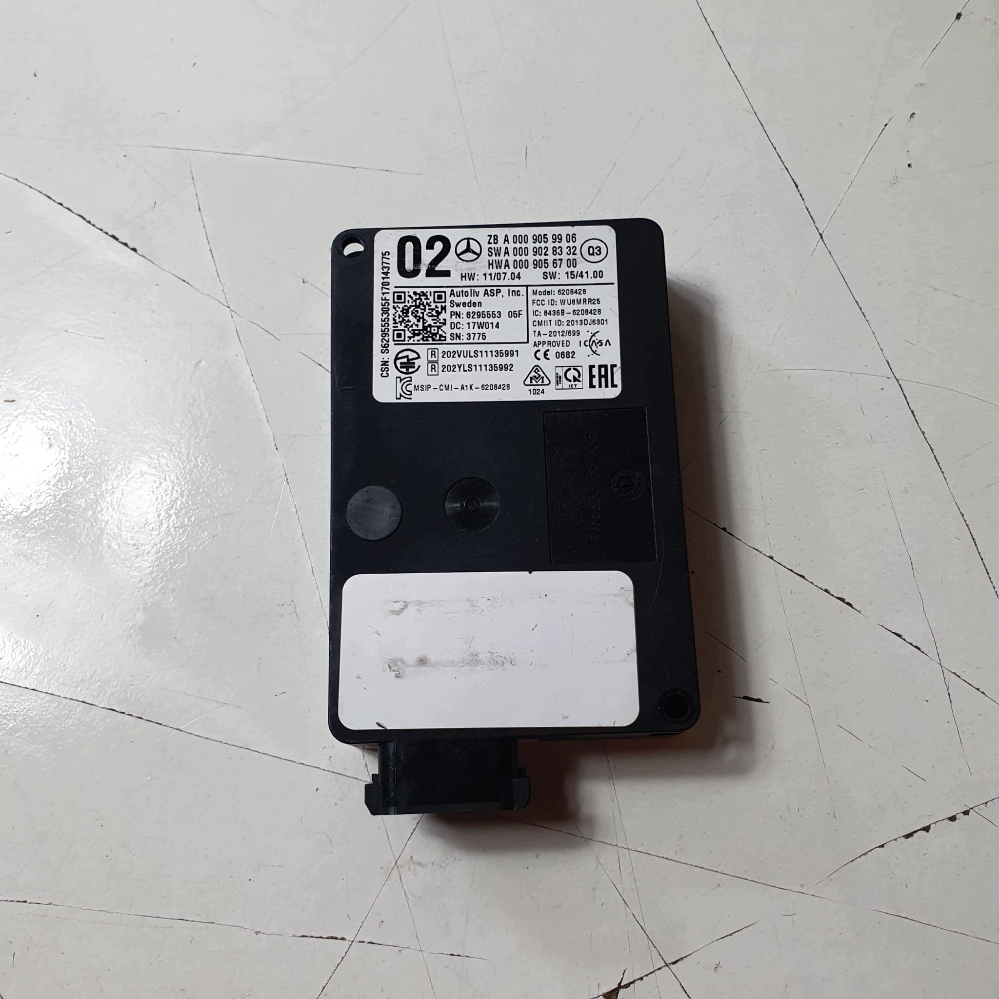 Capteur radar Mercedes A0009059906