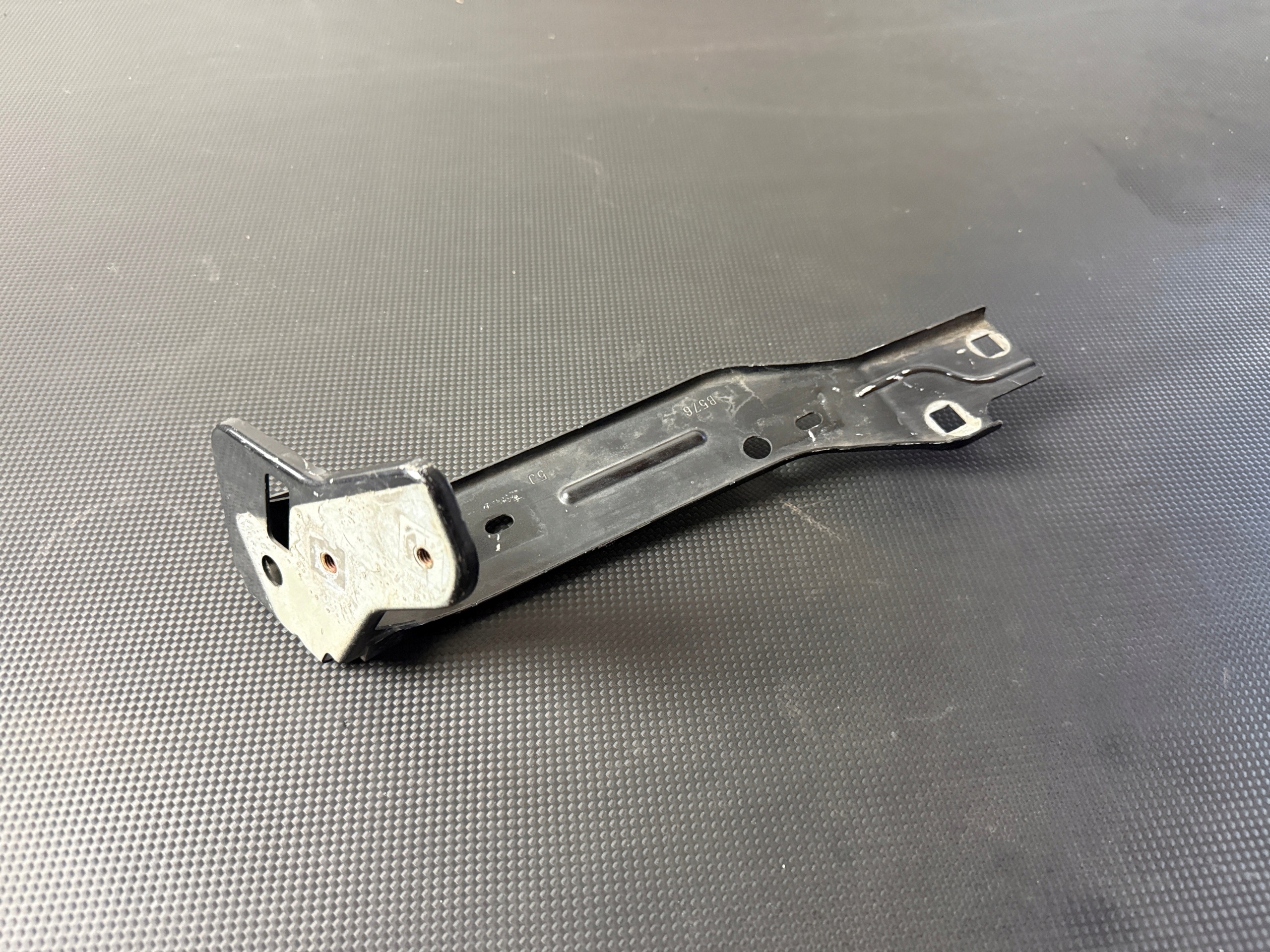 Support aile Gauche Alfa Romeo Giulia 50532789 image 2
