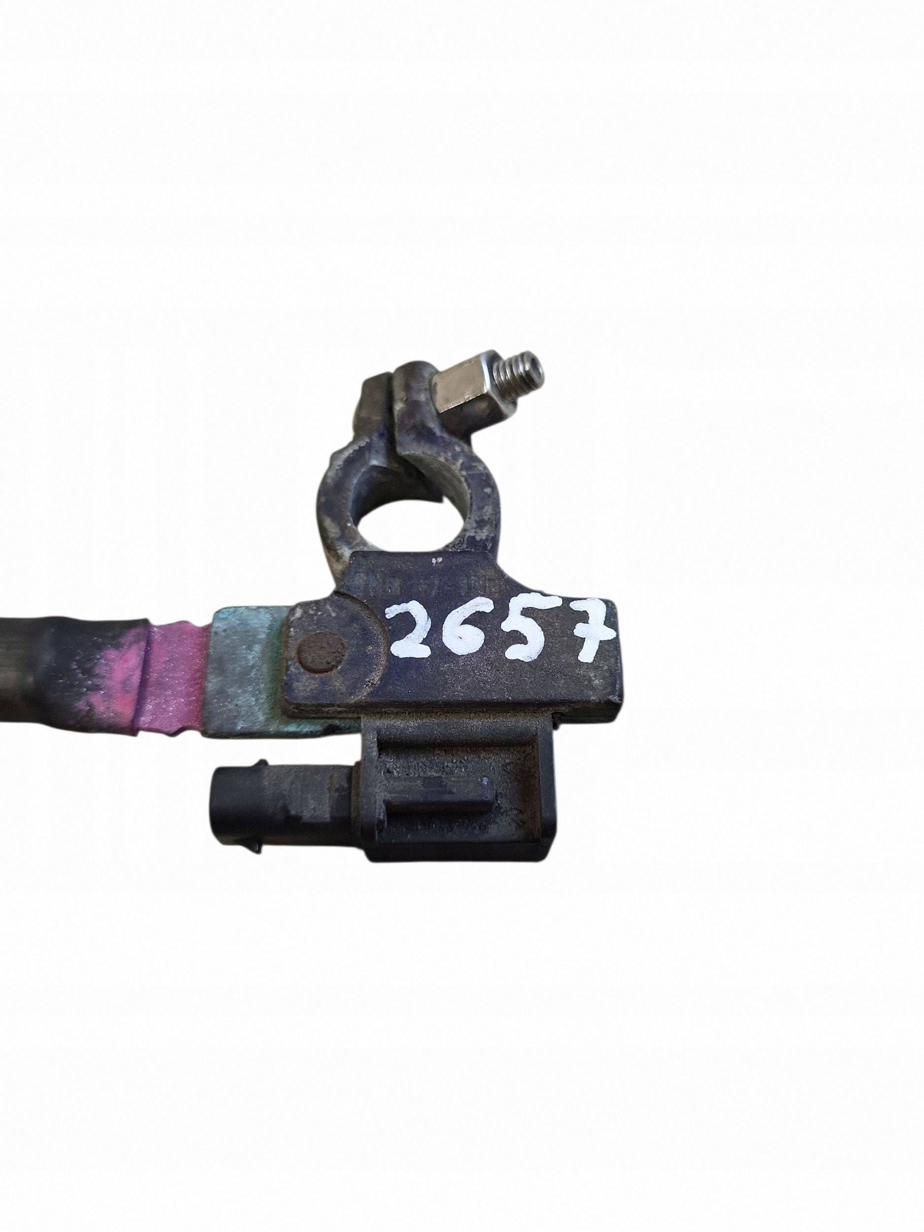 Borne négative Hyundai IX35 1.7 CRDI 37180-2S200 image 4