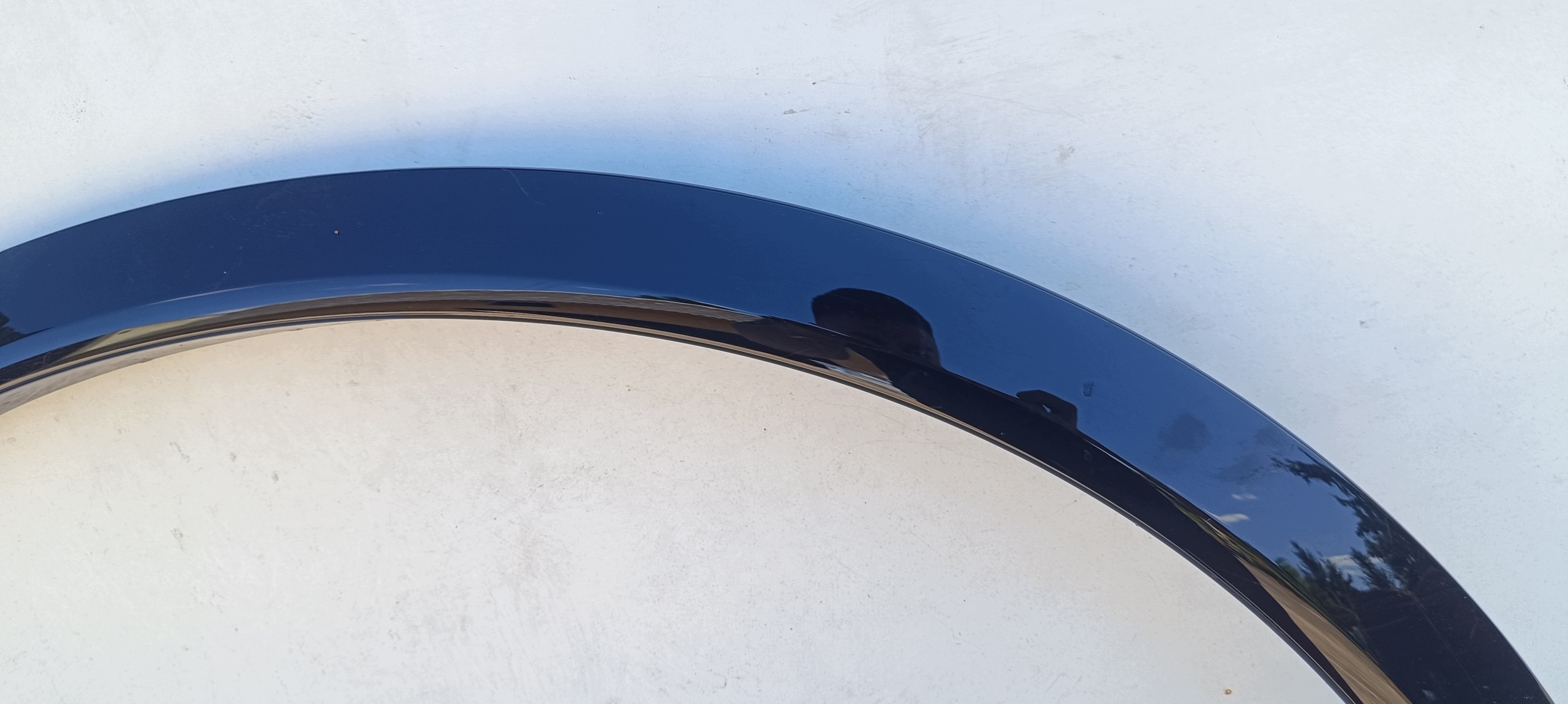 VW Tiguan III R-Line Kotflügelverkleidung rechts vorne image 5