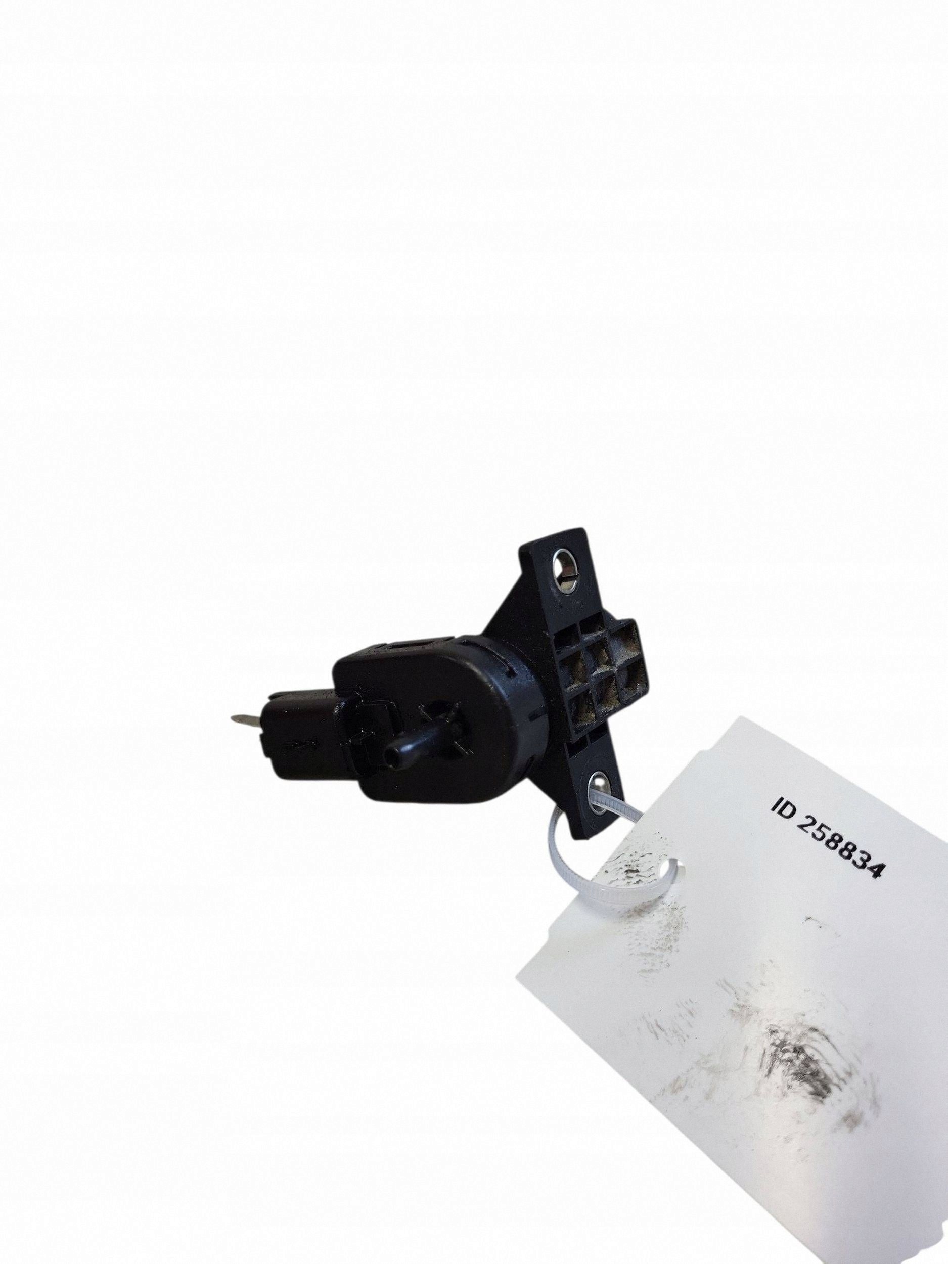Vanne vacuum Peugeot RCZ 9865558580 image 3