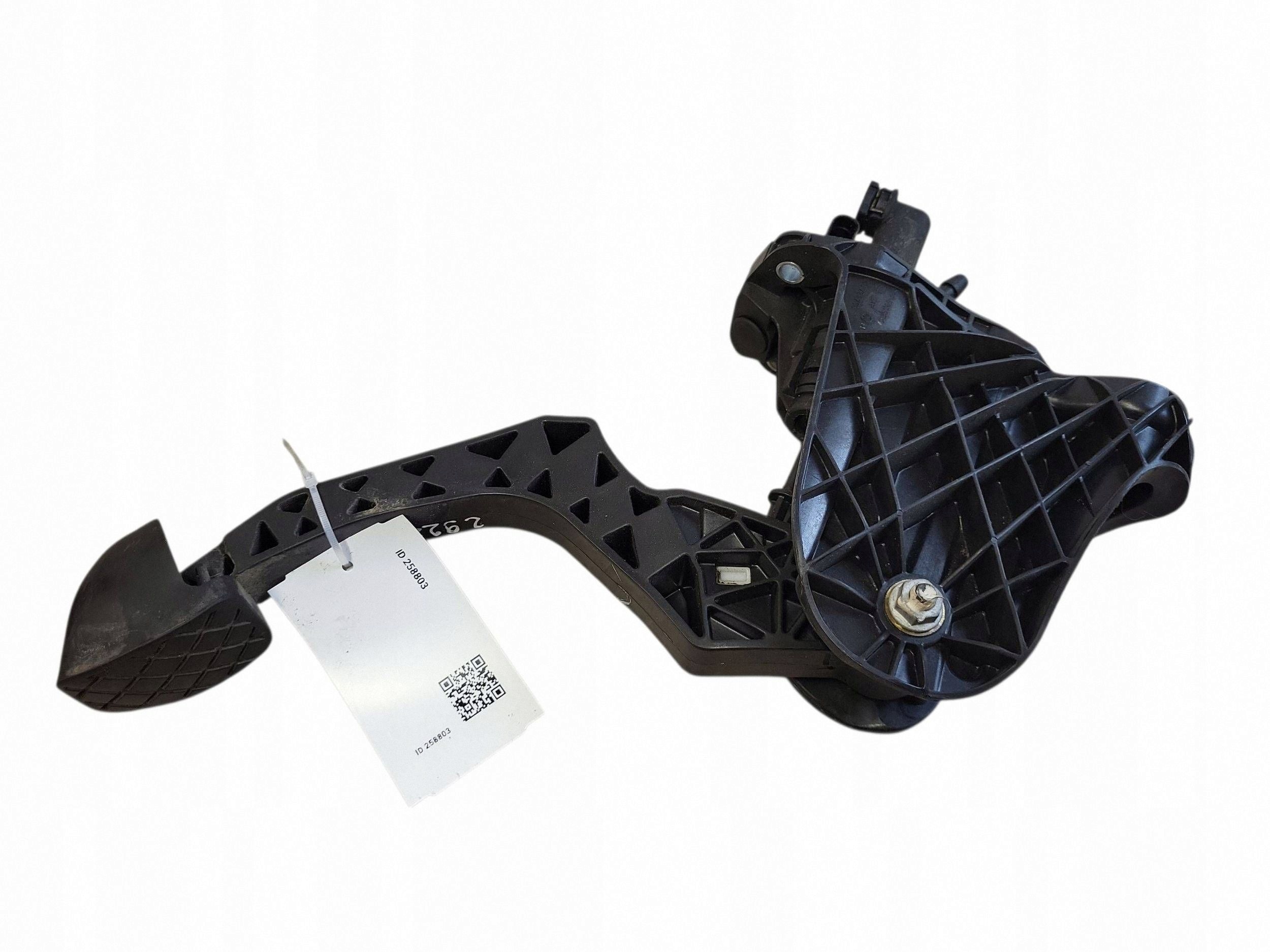 Volkswagen Golf V gaspedal 1K0721796F