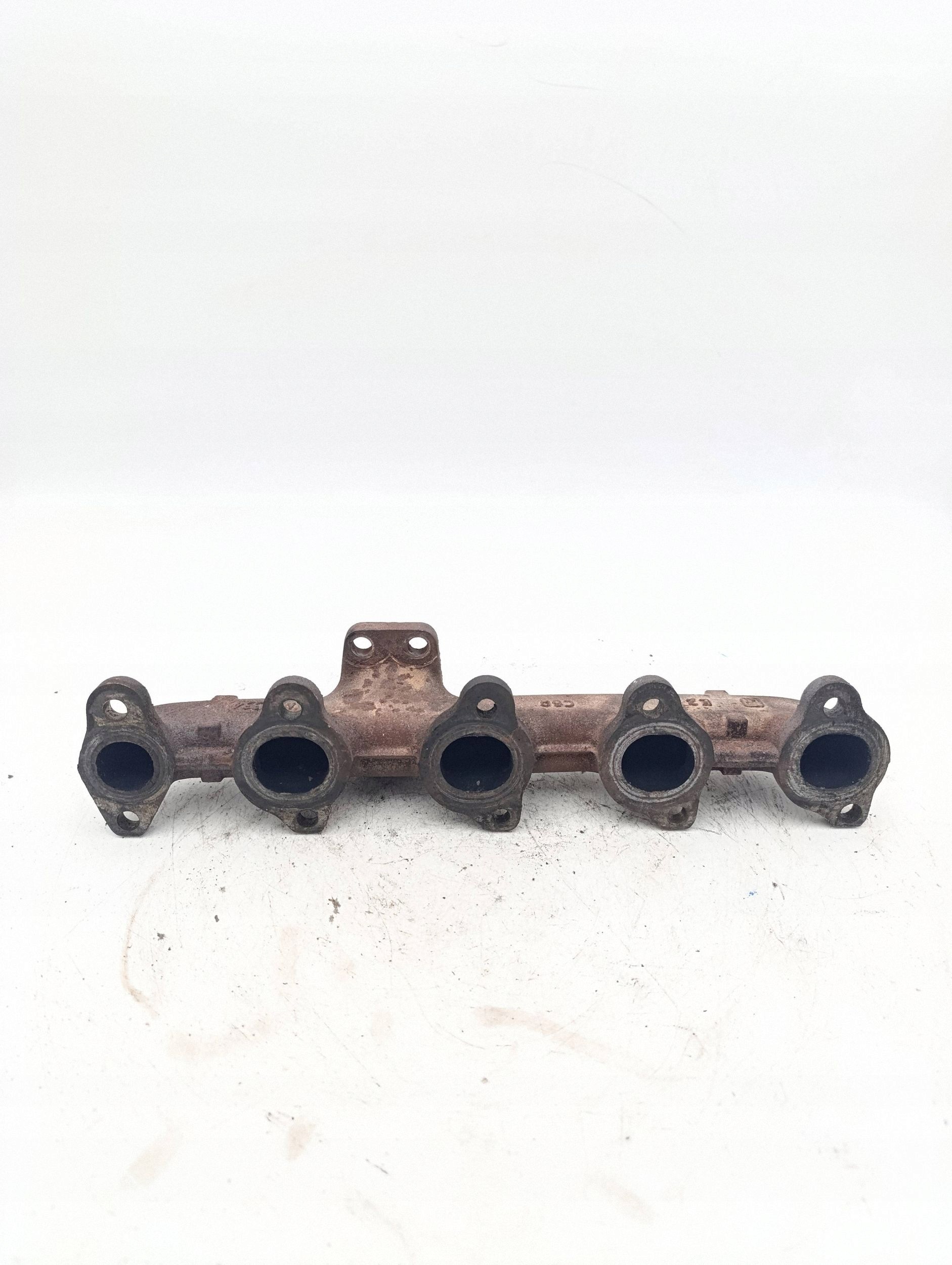 Pakoputken kerääjä Peugeot Partner VLO23707