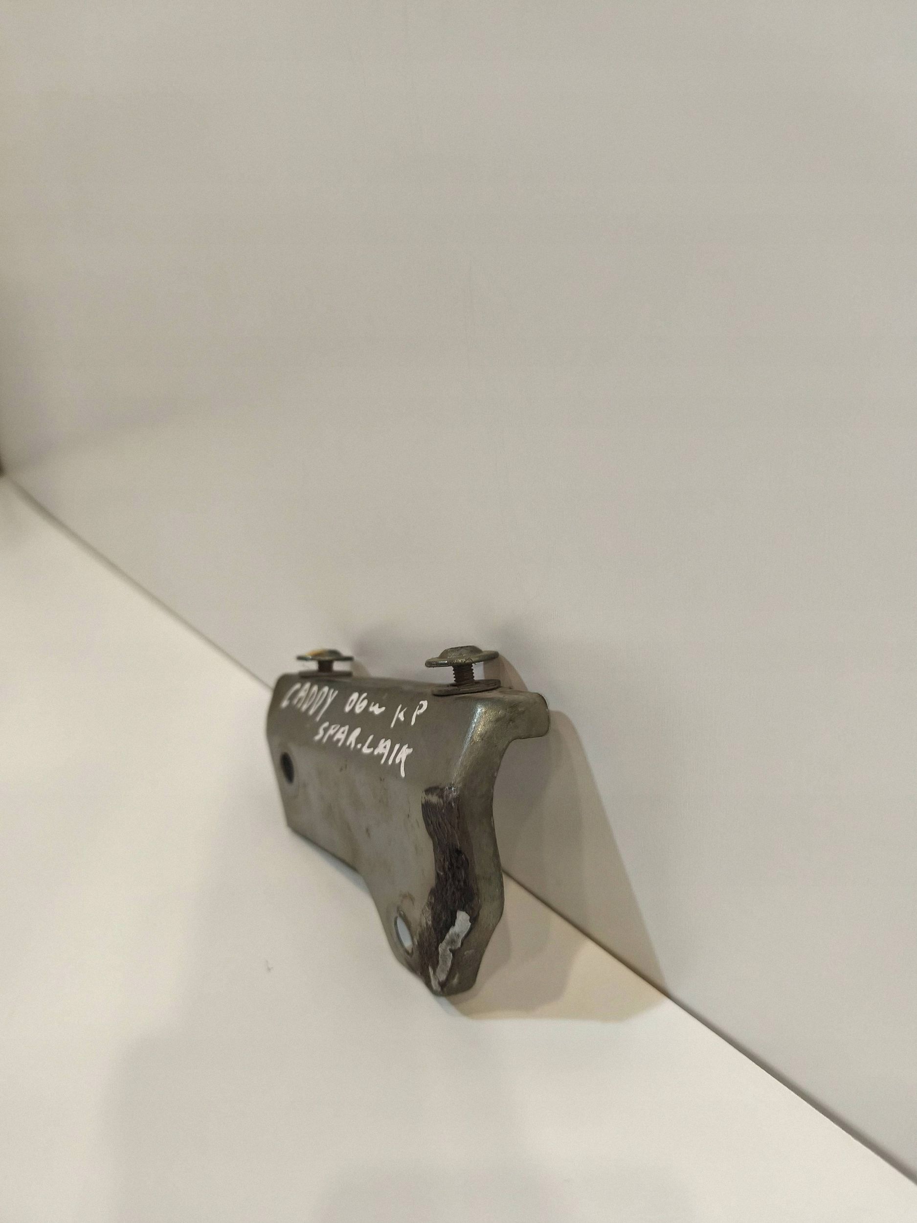 Support aile avant gauche VW 1T0810333A image 3