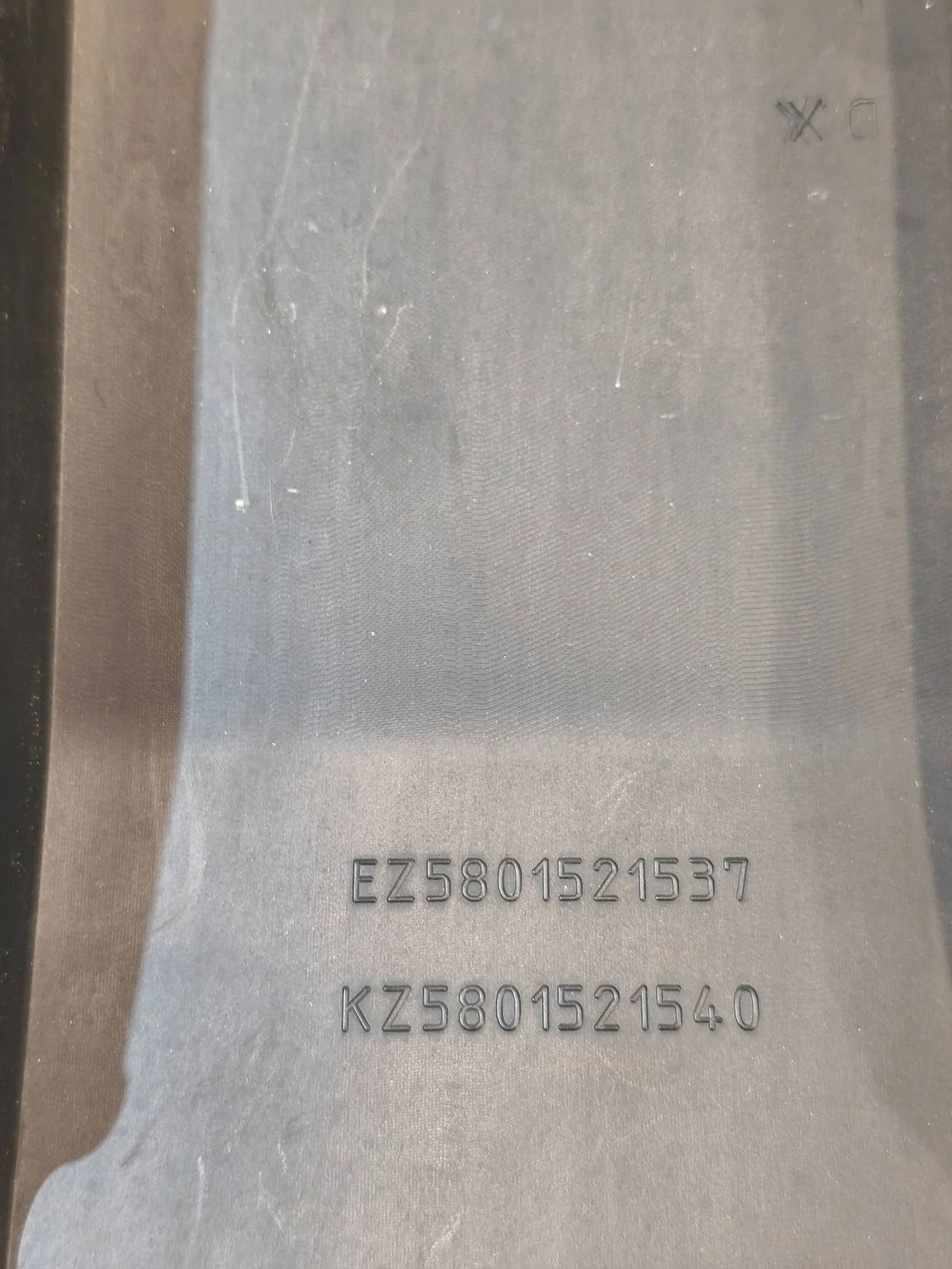Cubierta Pilar B Iveco Daily Derecha OEM EZ5801521537 image 7