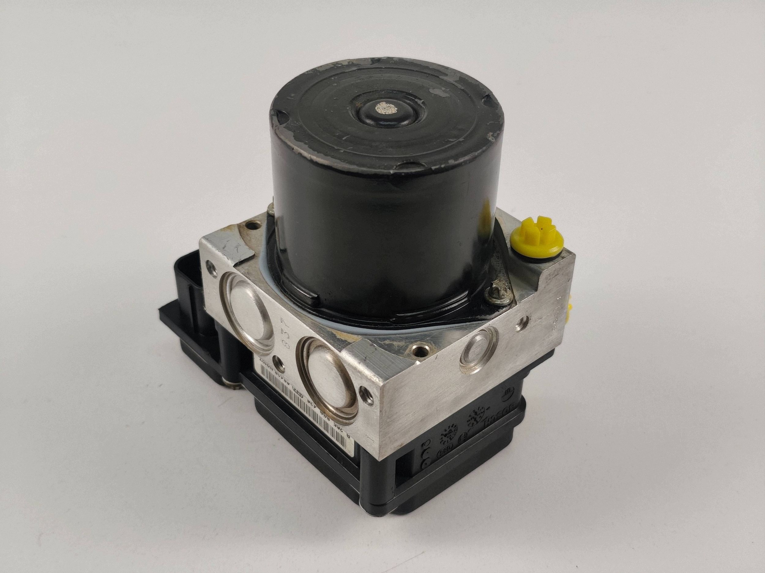 ABS-pumppu VW Polo IV 9N3 6Q0614117N 6Q0907379AC